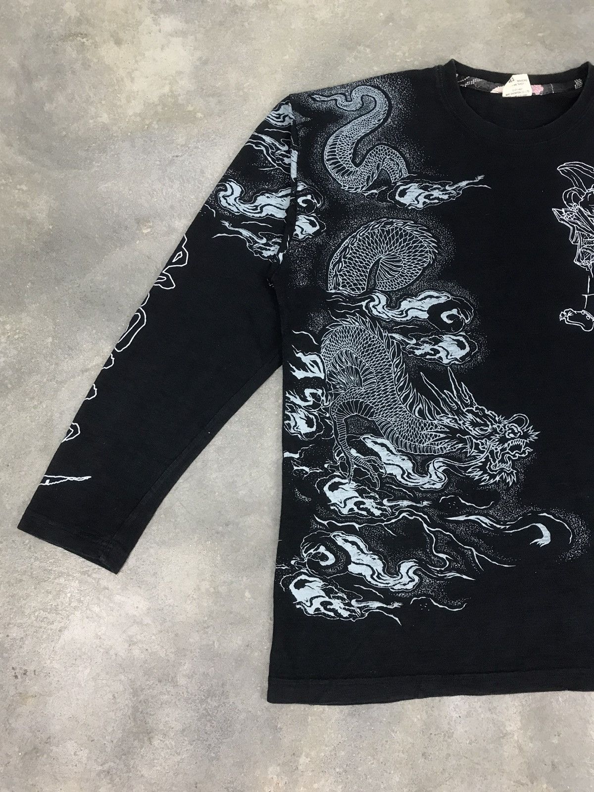 Dogtown Vintage Dog Town Black Dragon Sukajan Longsleeve Tee Size US XL / EU 56 / 4 - 3 Thumbnail