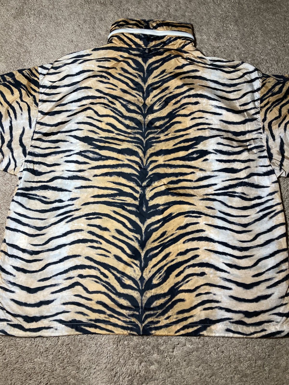 Celine SS21 Celine Tiger Rain Jacket Quarter Zip Print Animal Hedi Size US S / EU 44-46 / 1 - 10 Thumbnail