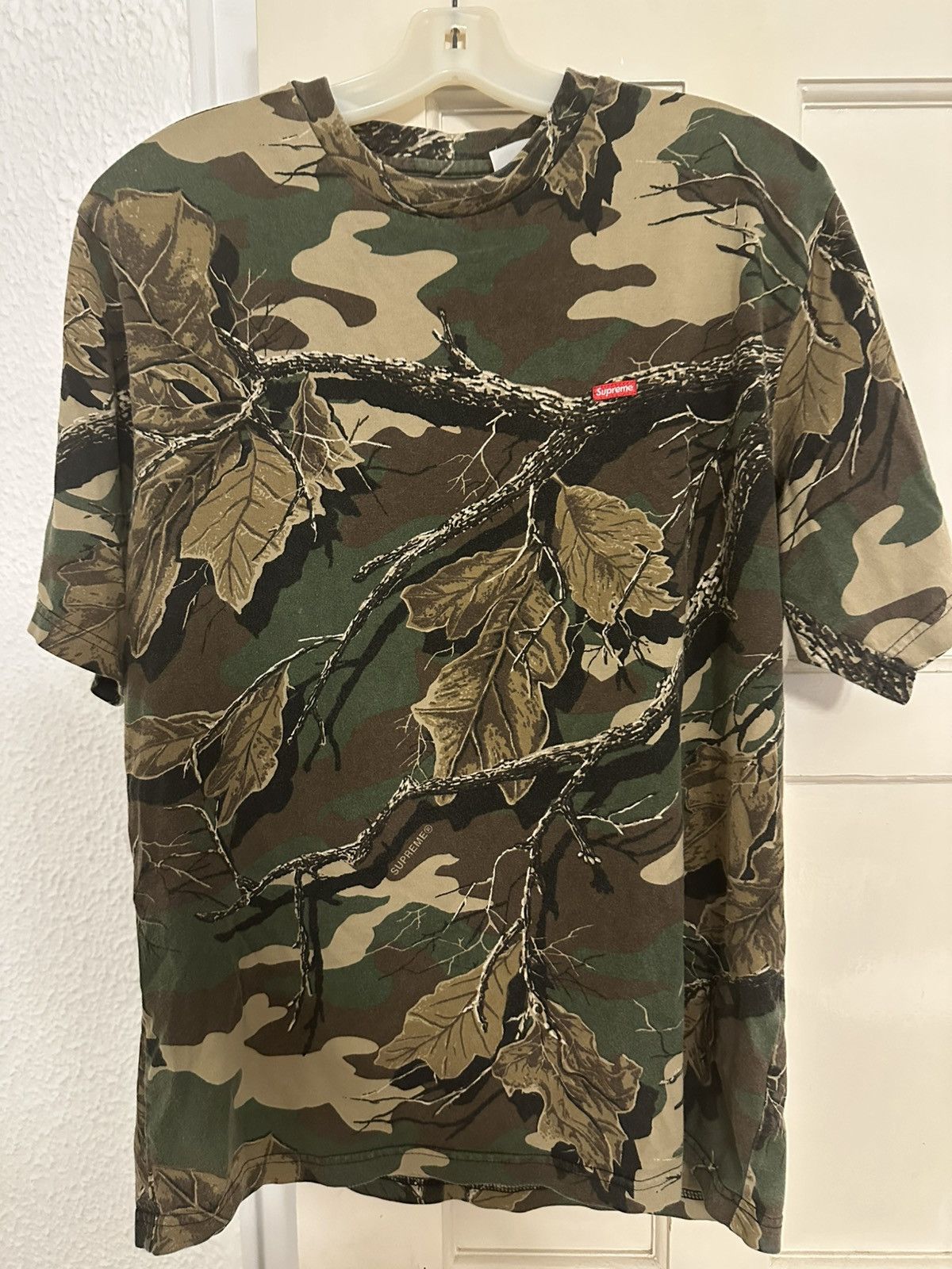 Supreme supreme camo tee Size US M / EU 48-50 / 2 - 11 Thumbnail