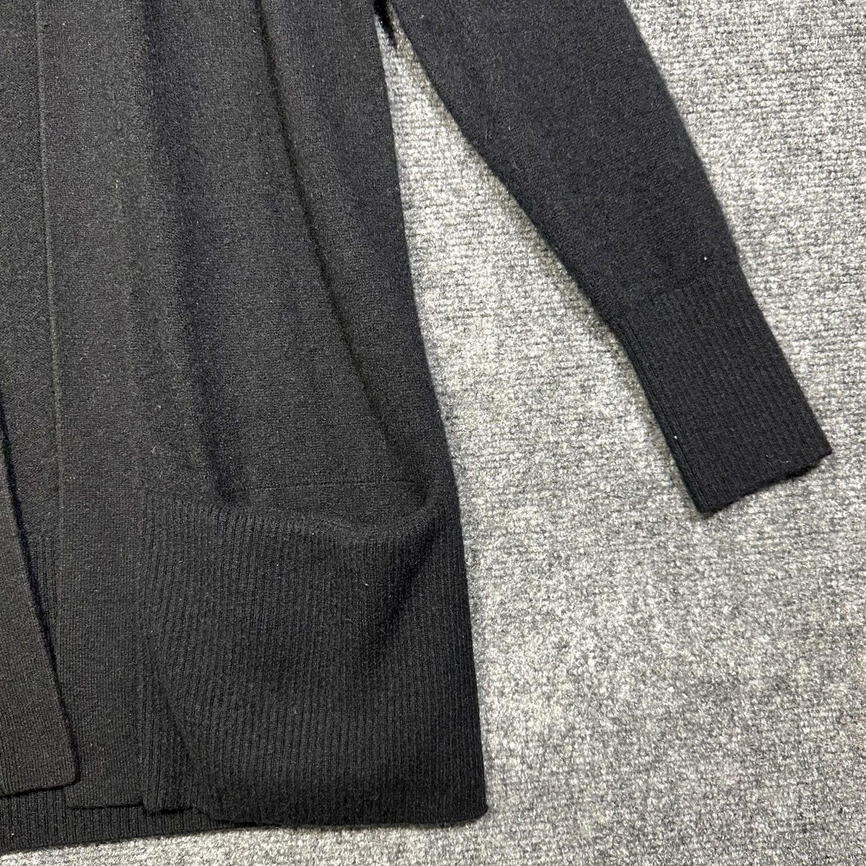 Vintage L.L Bean Sweater Womens PXS Black Cashmere Cardigan Open Front Pockets Size XS / US 0-2 / IT 36-38 - 4 Thumbnail