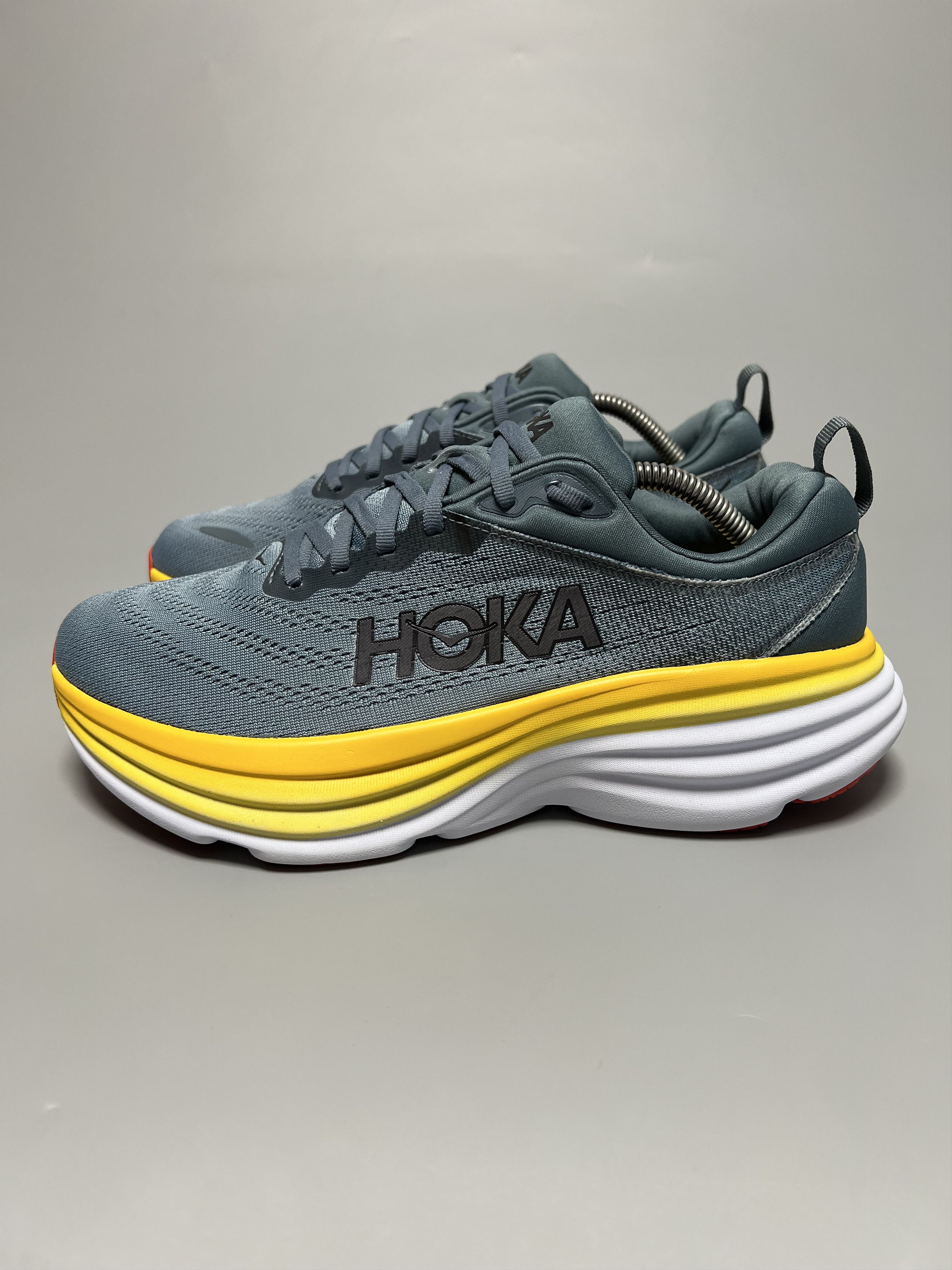 Hoka 8.5 EE Hoka One One Bondi 8 Wide Running Shoes Gym Walking Size US 8.5 / EU 41-42 - 1 Thumbnail