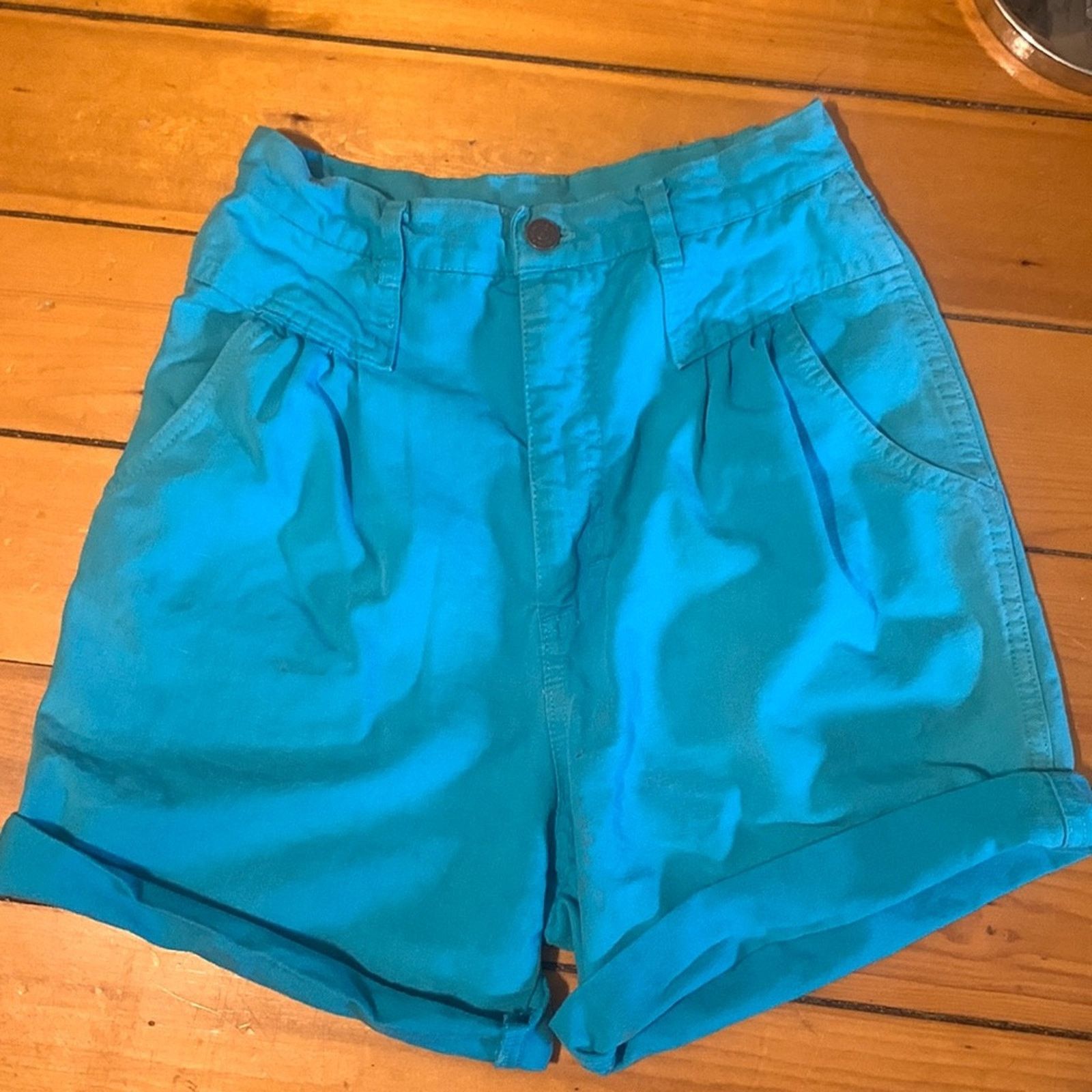 Cherokee 80’s Cherokee of California Turquoise highwaisted shorts\ Size 26" / US 2 / IT 38 - 1 Thumbnail