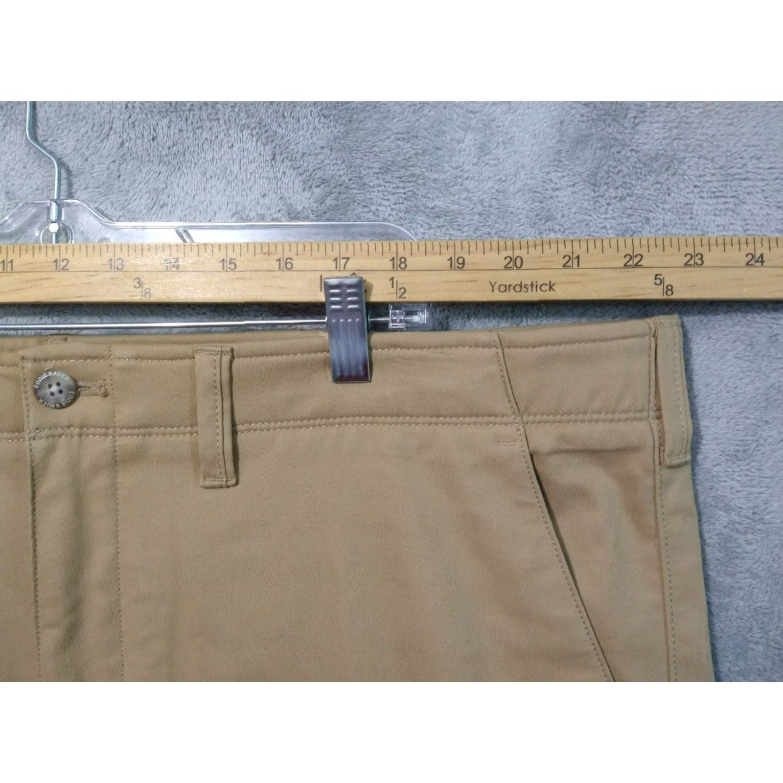 Eddie Bauer Eddie Bauer Pants Mens 44x34 Beige Chino Sport Flex Straight Leg Flat Front Size US 34 / EU 50 - 3 Thumbnail