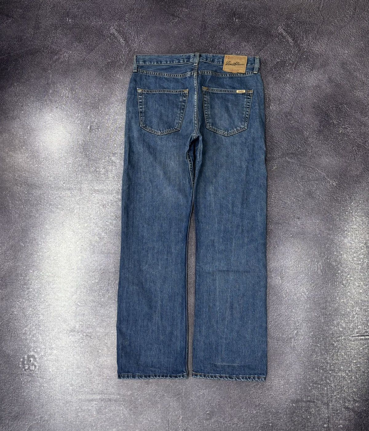 Levi's Vintage Levi’s Signature USA Hype Blue Denim Baggy Jeans Size US 34 / EU 50 - 1 Thumbnail