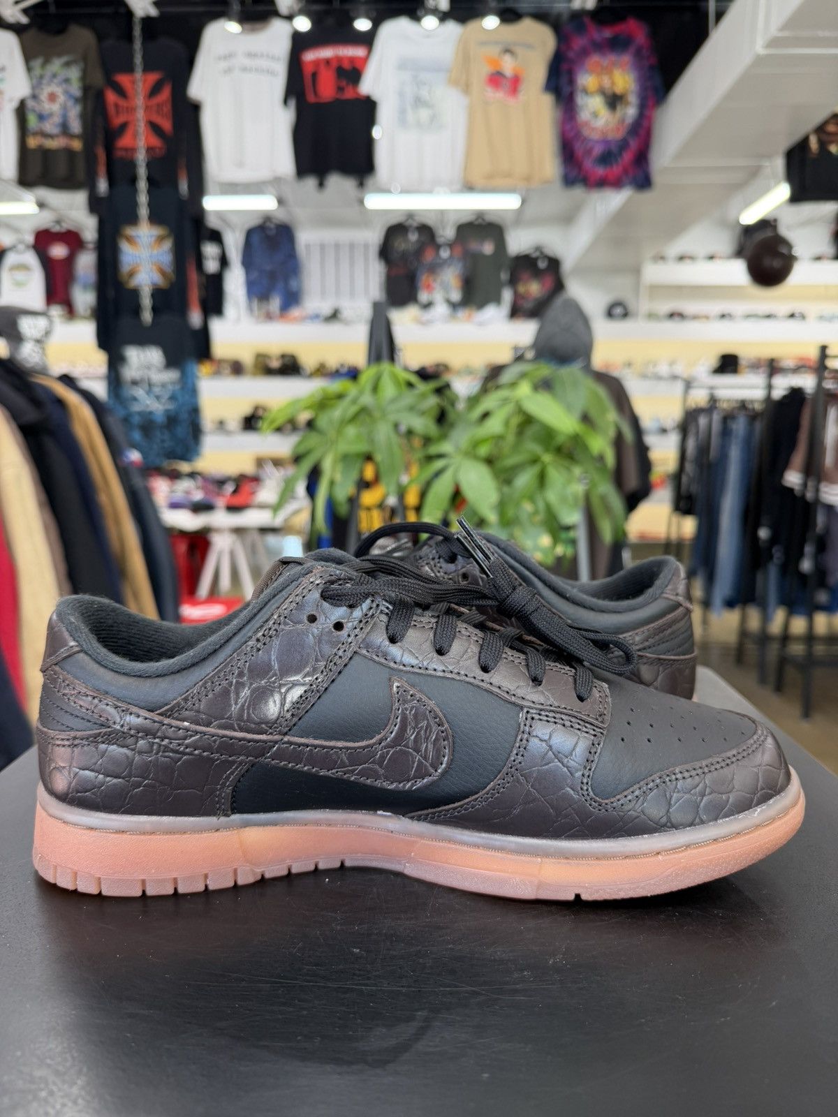 Nike Nike Dunk Low Velvet Brown Black Size 9 (2022) Size US 9 / EU 42 - 3 Thumbnail