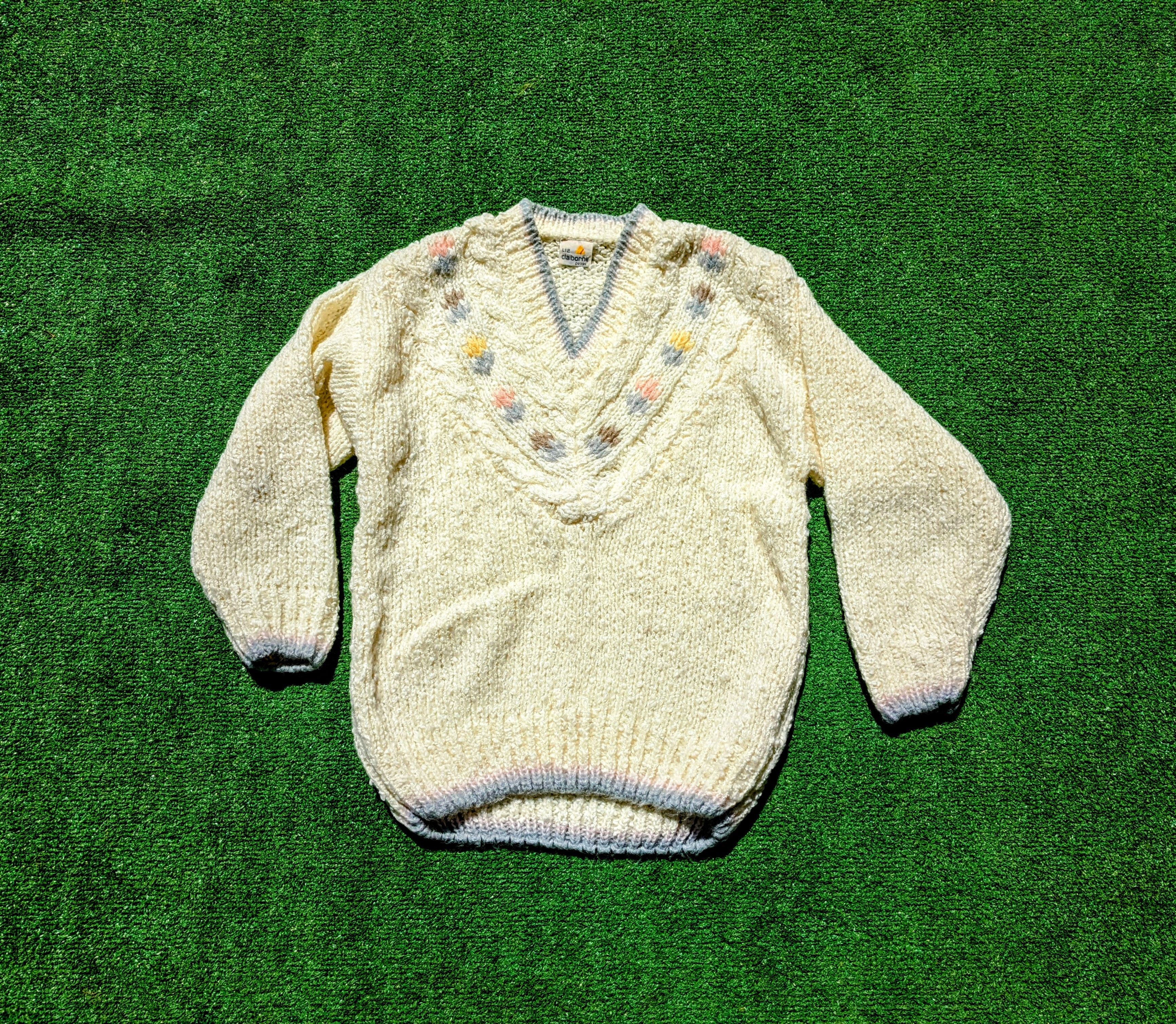Liz Claiborne 1980s VTG Liz Claiborne Petites Boucle V-Neck Knit Sweater Size M / US 6-8 / IT 42-44 - 5 Thumbnail