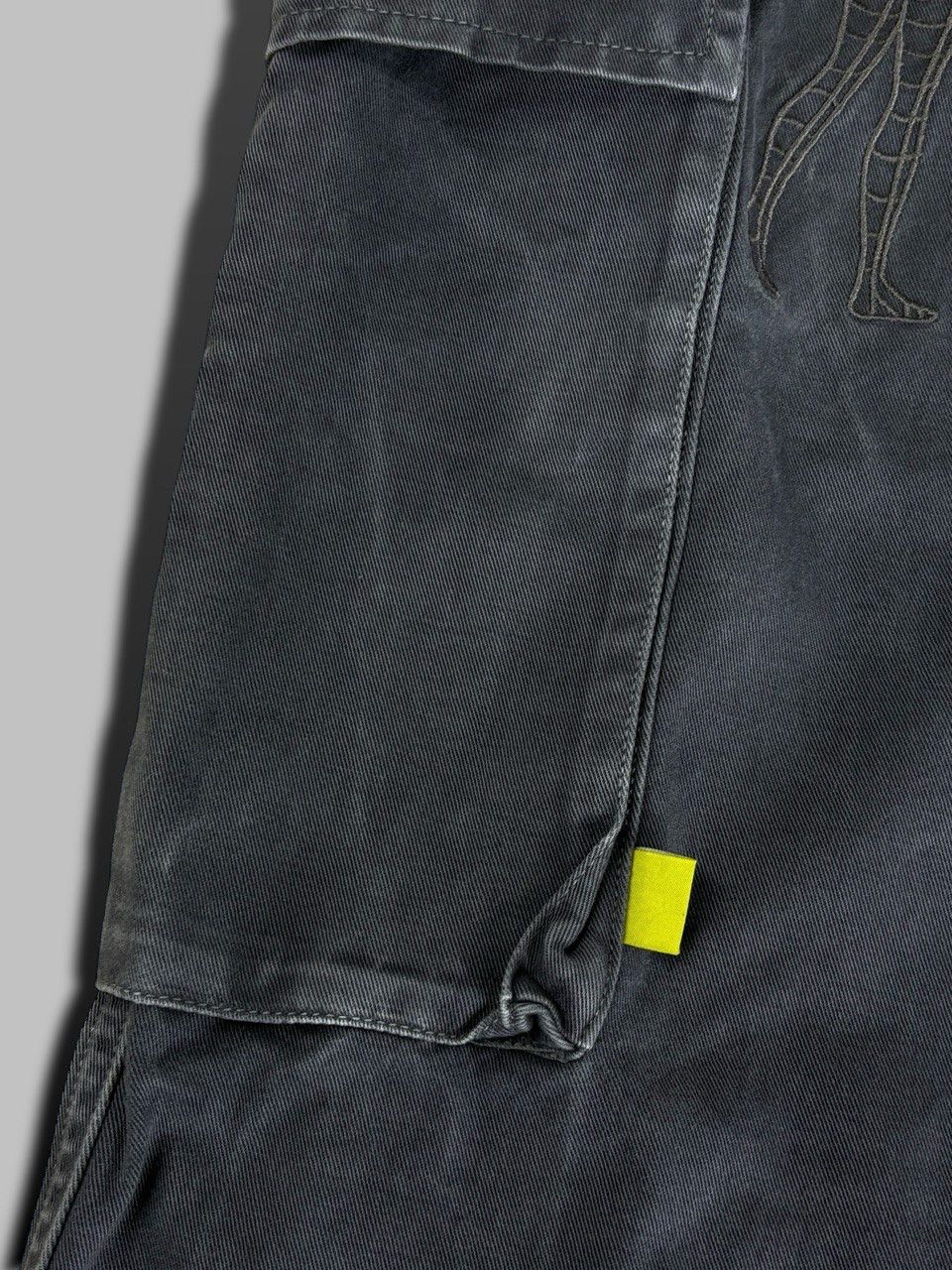 Systemic Systemic Cargo Pants Grey Women Stitching with flared fit Size US 34 / EU 50 - 6 Thumbnail