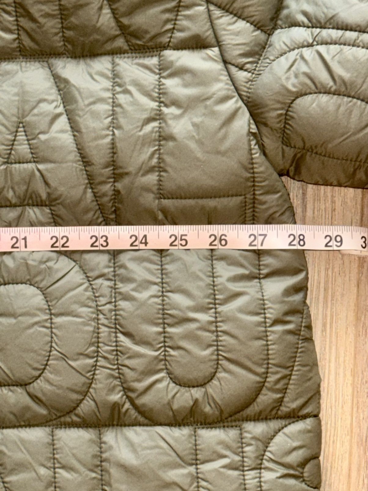 INDIVIDUALIST Individualist, Green puffer large - spell out Size US L / EU 52-54 / 3 - 6 Thumbnail