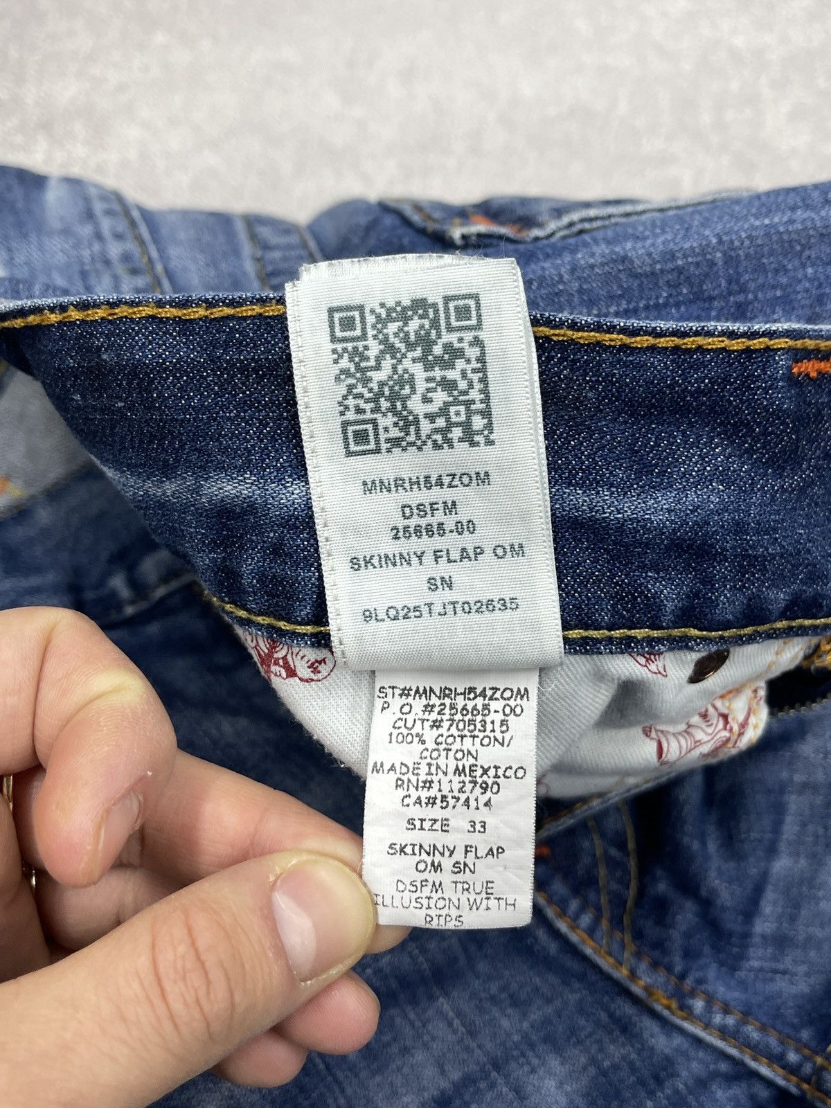 True Religion Mens True Religion Flap OM Denim Jeans With Holes Size 33 Size US 33 - 18 Thumbnail