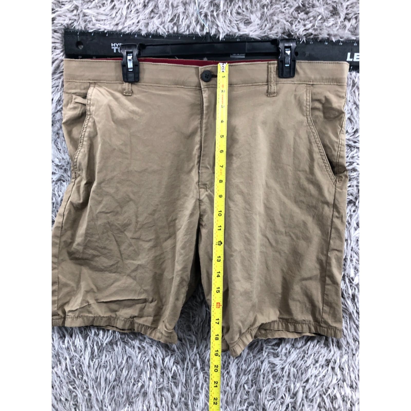 Wrangler Wrangler Chino Shorts Mens 38 Beige Mid Rise Size US 38 / EU 54 - 3 Thumbnail