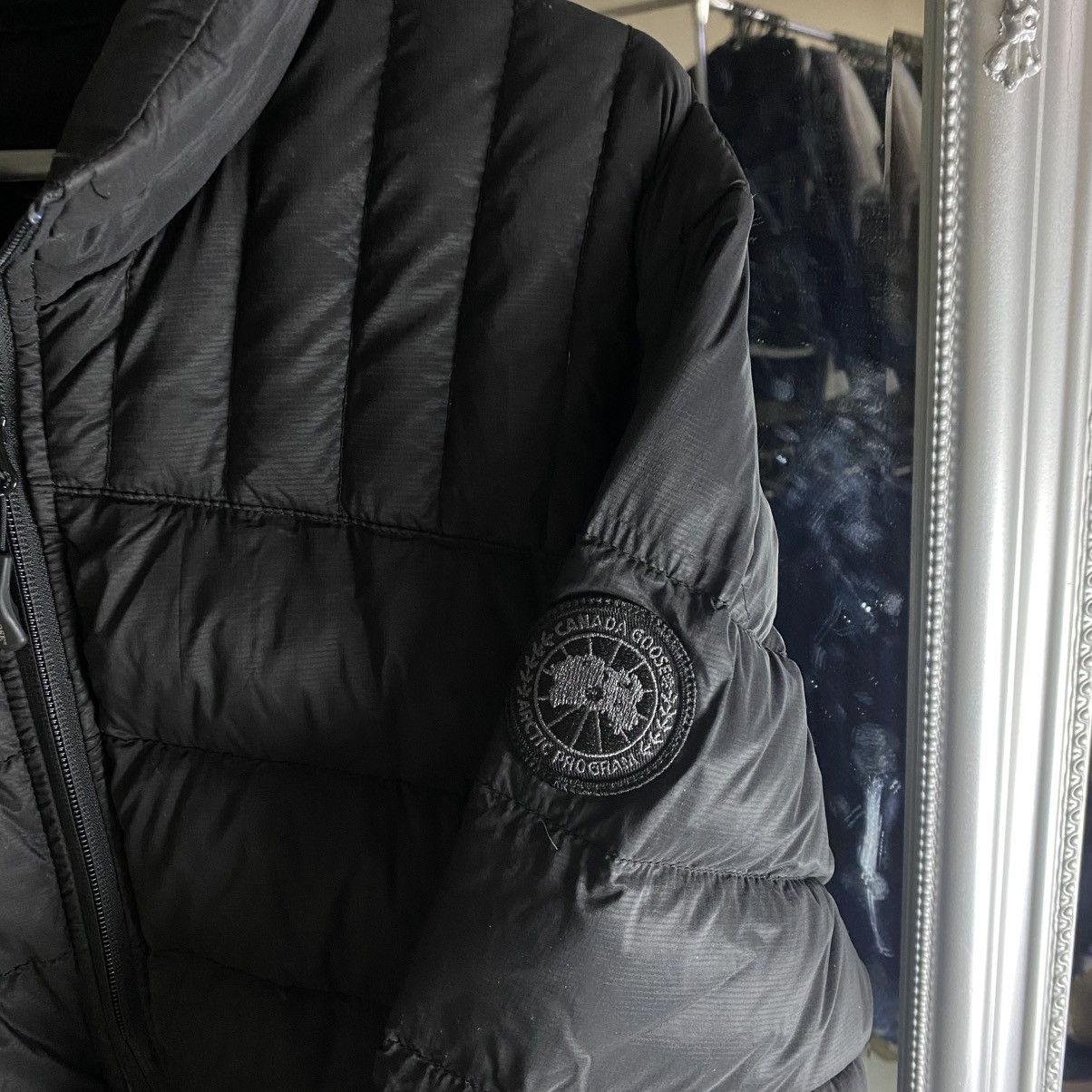 Canada Goose Canada goose puffer jacket black label luxury Size US L / EU 52-54 / 3 - 3 Thumbnail
