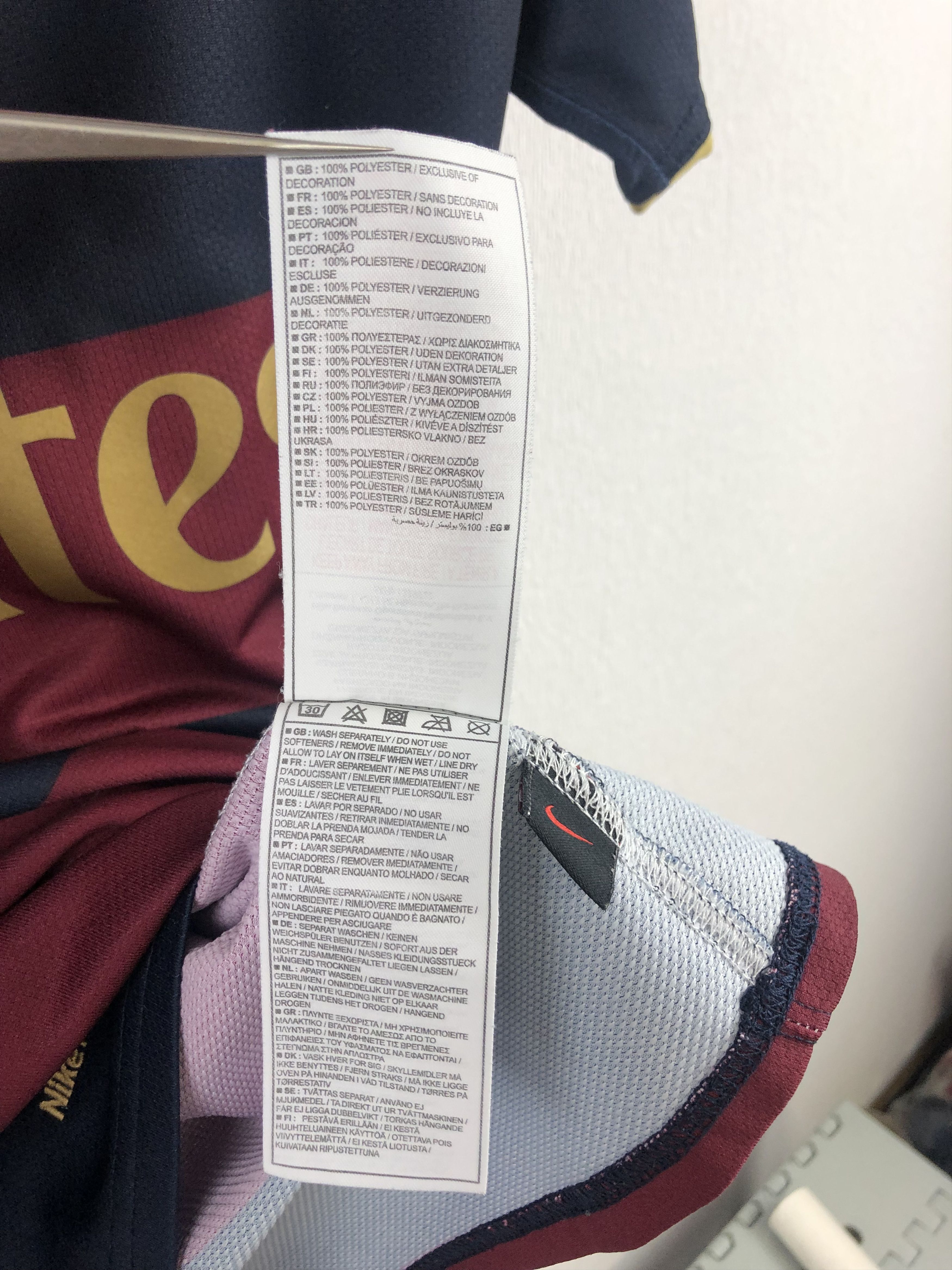Nike Arsenal football shirt Soccer Nike Jersey Gunners Tee Hype Size US S / EU 44-46 / 1 - 13 Thumbnail