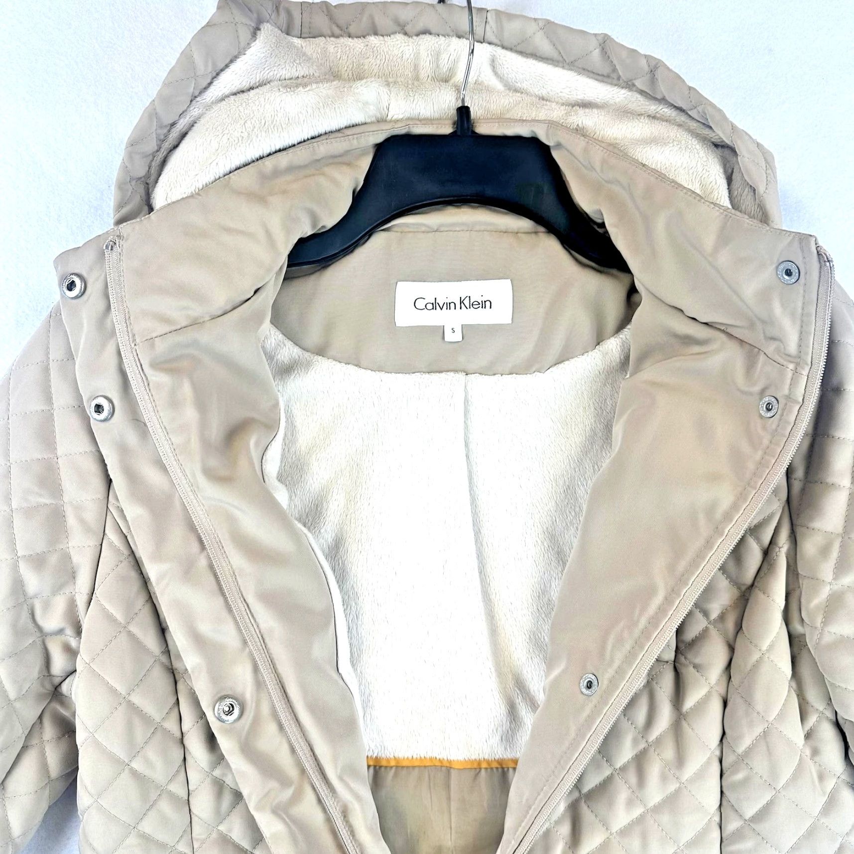 Calvin Klein Calvin Klein Womens Small Jacket Quilted Full Zip Coat Hood Sherpa Button Tan Size S / US 4 / IT 40 - 6 Thumbnail