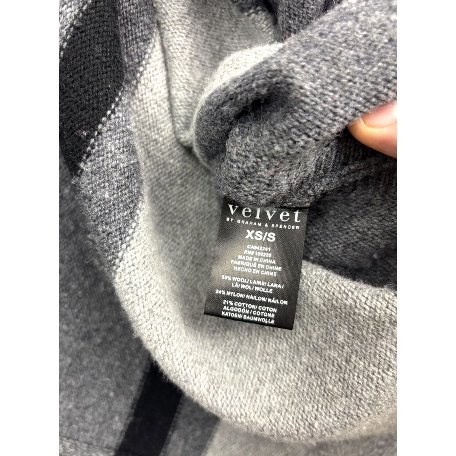 Velvet Velvet by Graham & Spencer Cape Sweater Womens XS/S Gray Stripe Knit Poncho Size XS / US 0-2 / IT 36-38 - 6 Thumbnail