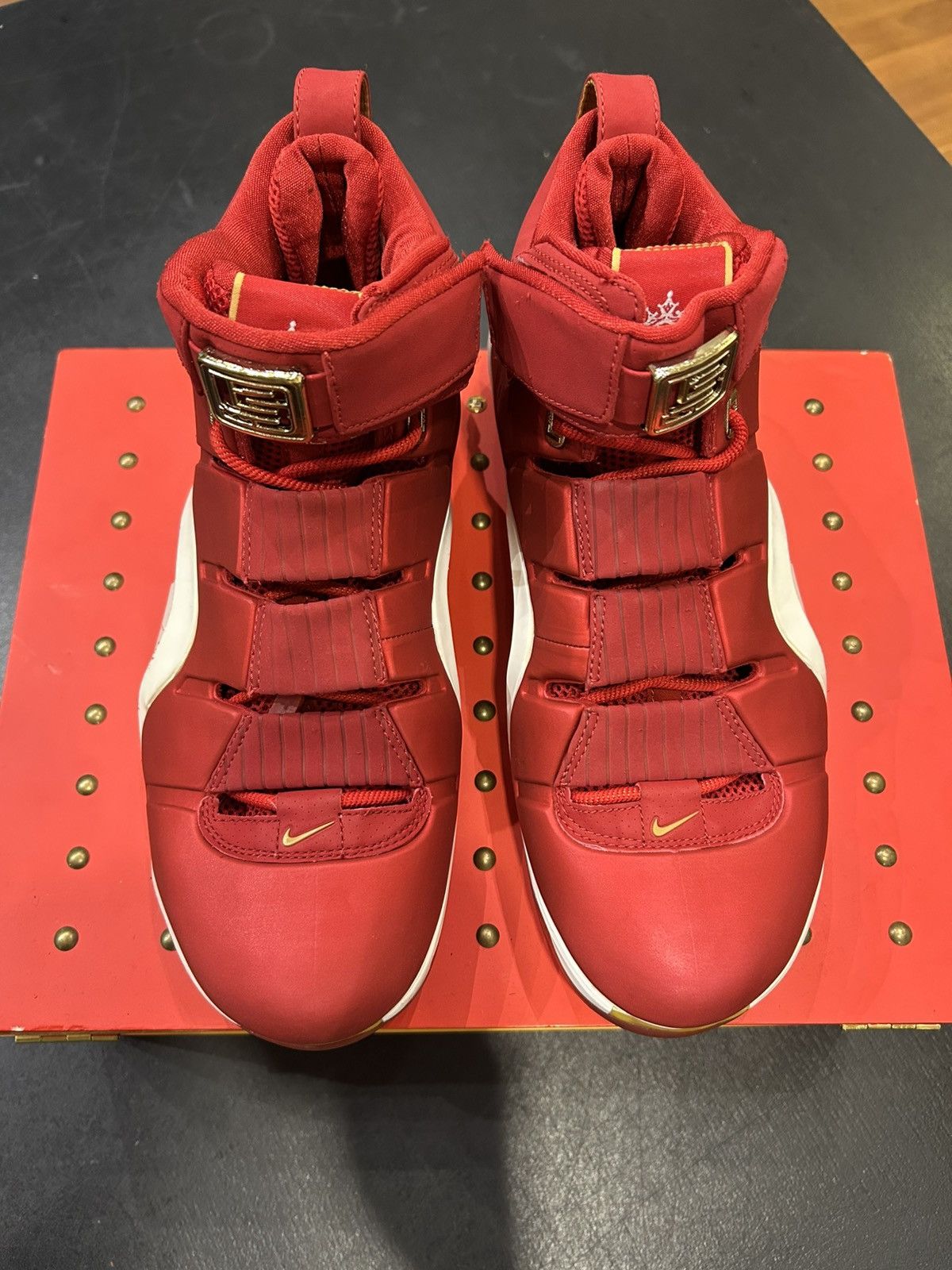 Nike Lebron 4 ‘China’ Special Wooden Box Size US 9 / EU 42 - 4 Thumbnail