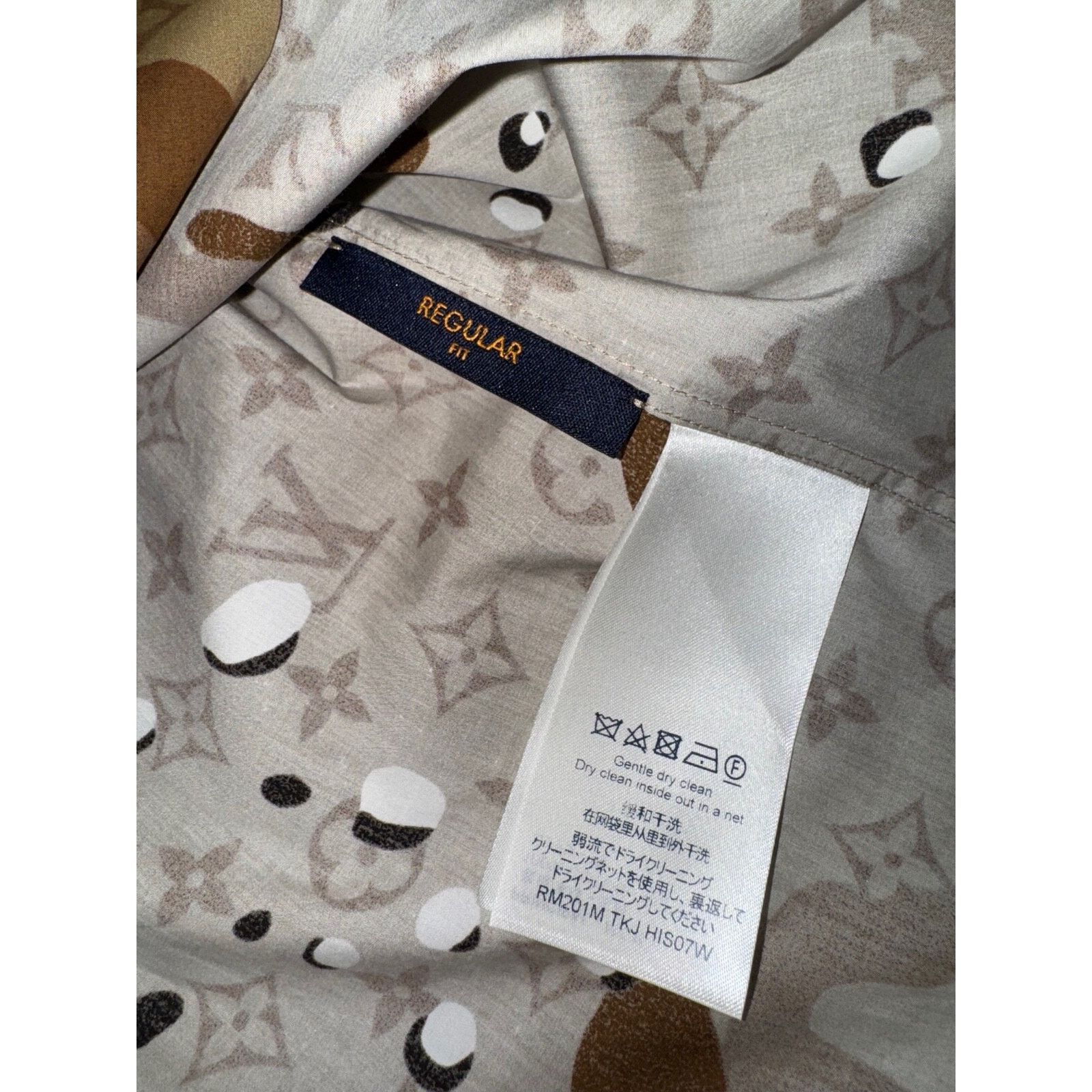 Louis Vuitton Louis Vuitton Desert Camo DNA Long Sleeve Logo Monogram Size US S / EU 44-46 / 1 - 16 Thumbnail