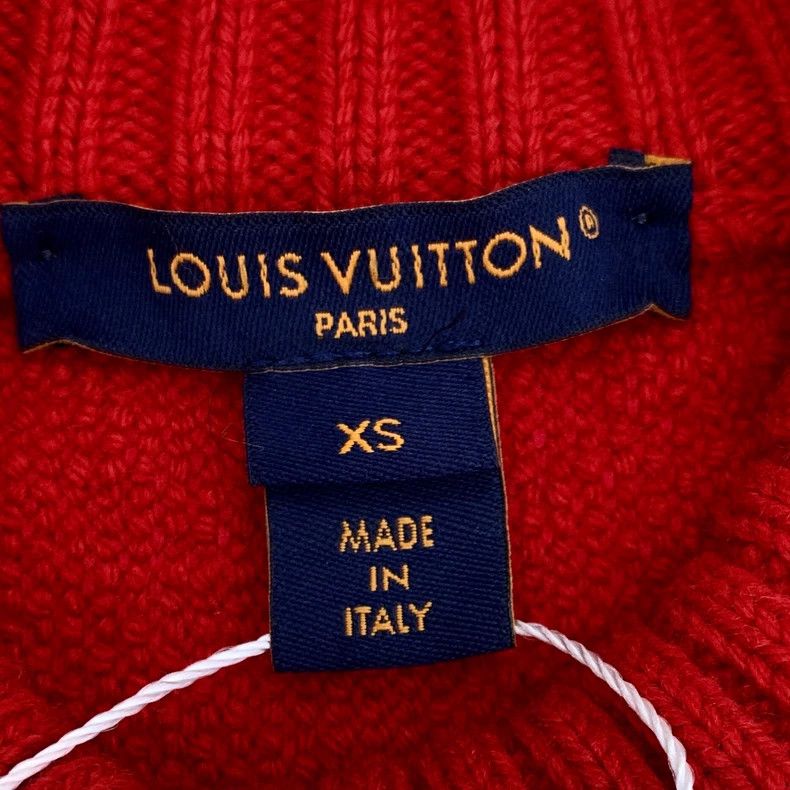 Louis Vuitton Louis Vuitton 25 red logo embossed full-print cotton singl Size XS / US 0-2 / IT 36-38 - 5 Thumbnail