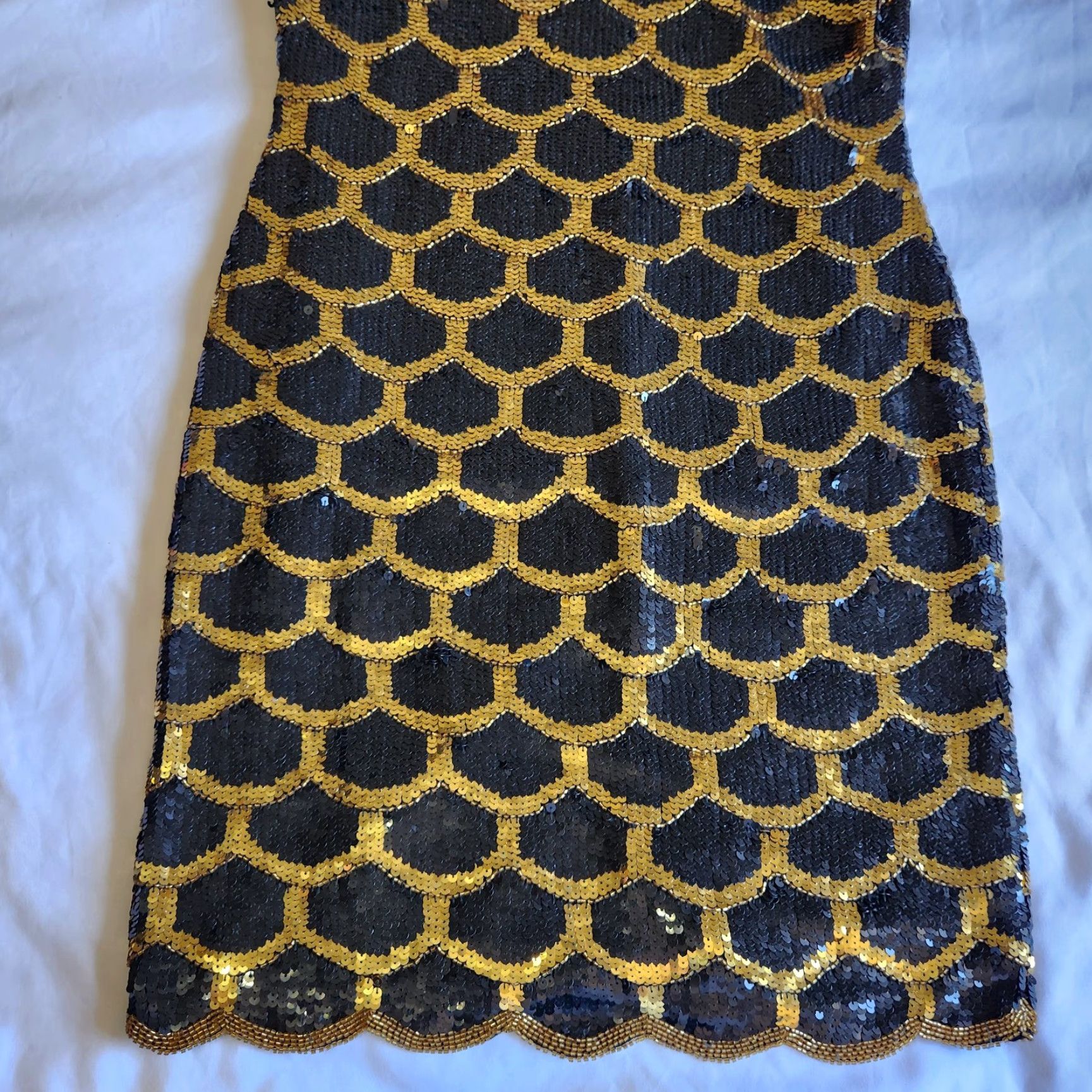 Sperry Vintage 80's Scalloped Sequin Black Gold Silk Dress as seen on Katy Perry Size S by Laurence Kazar Size S / US 4 / IT 40 - 5 Thumbnail