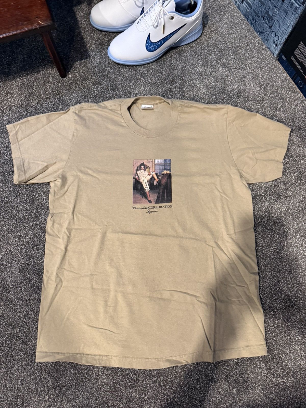 Supreme Supreme Bernadette Corporation Tee Size US M / EU 48-50 / 2 - 1 Thumbnail