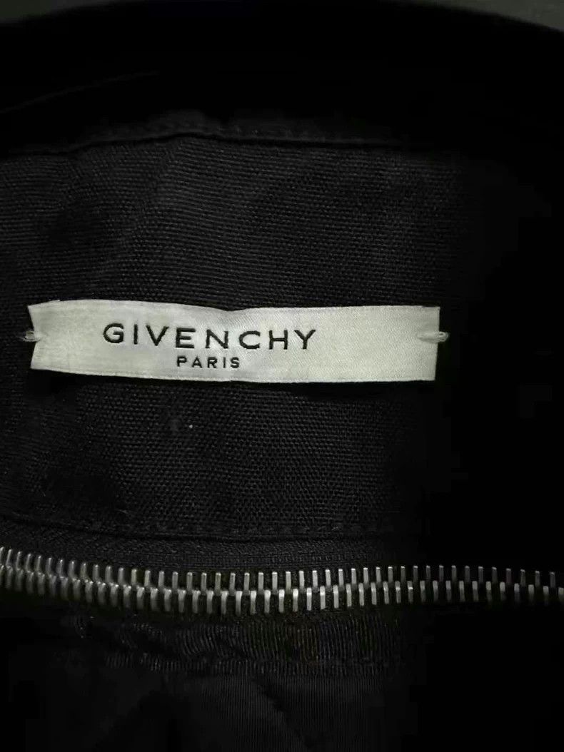 Givenchy Givenchy Size46 Detachable two-way jacket Size US M / EU 48-50 / 2 - 3 Thumbnail