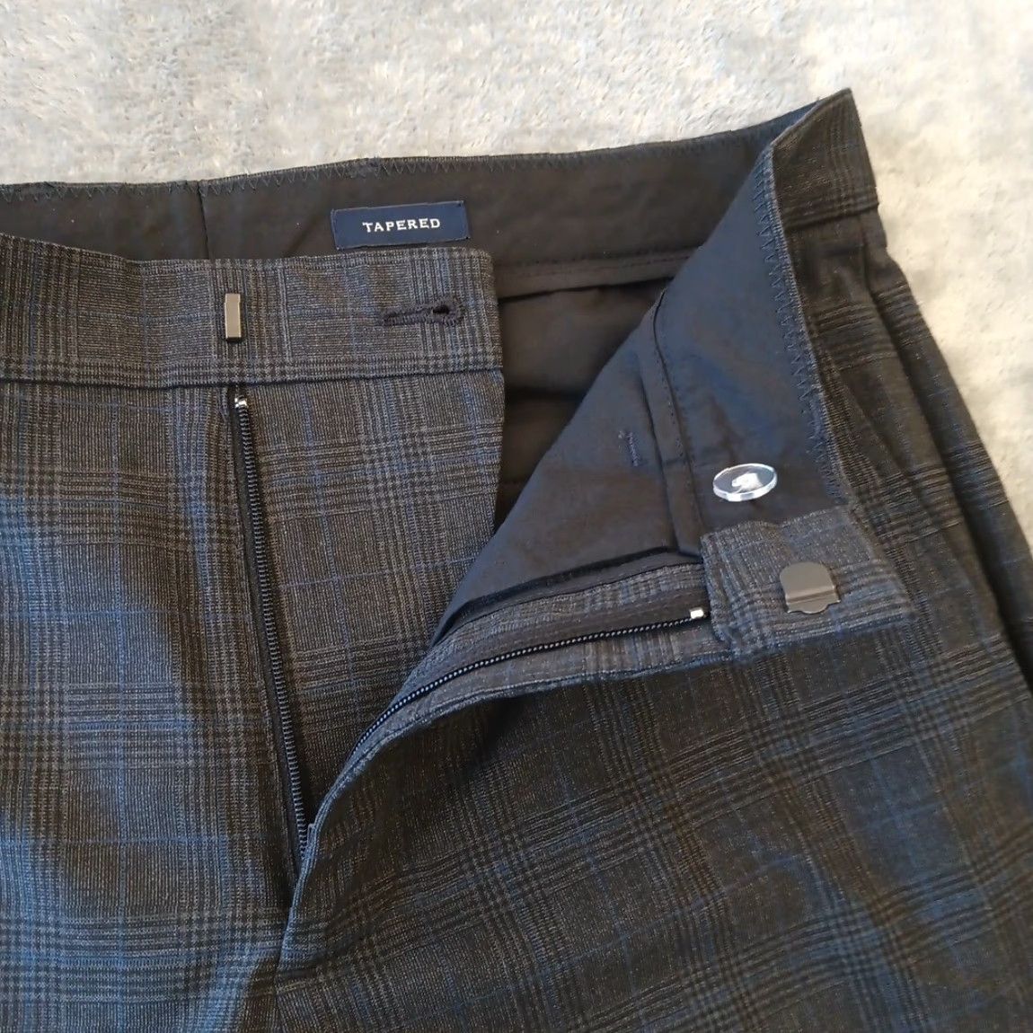 J.Crew J.Crew Dress Pants Mens 29 Tapered Gray Plaid Wool Blend 31x32 Size US 29 - 4 Thumbnail