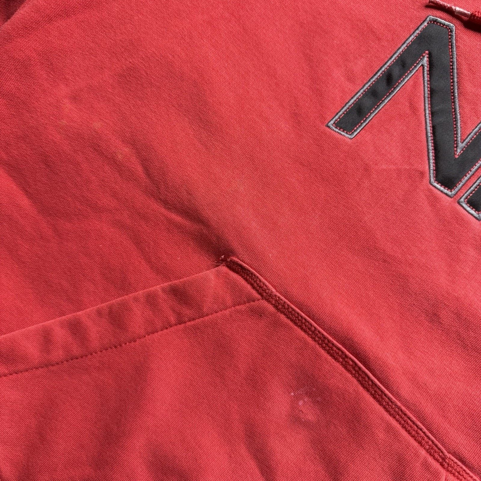Nike Vintage Nike Spell Out Red Hoodie Silver Bar Tag Size US M / EU 48-50 / 2 - 5 Thumbnail