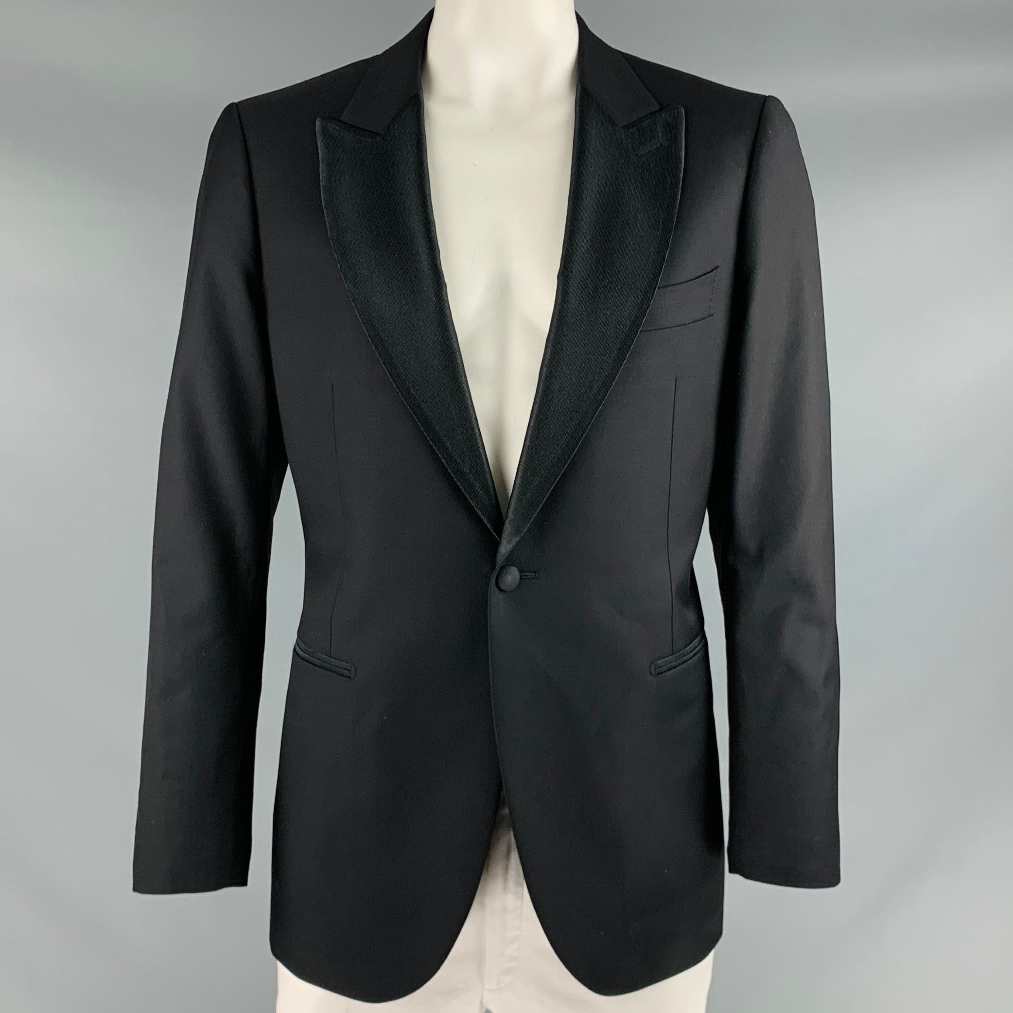 image of Suitsupply Black Wool Tuxedo Sport Coat, Men's (Size 46R)