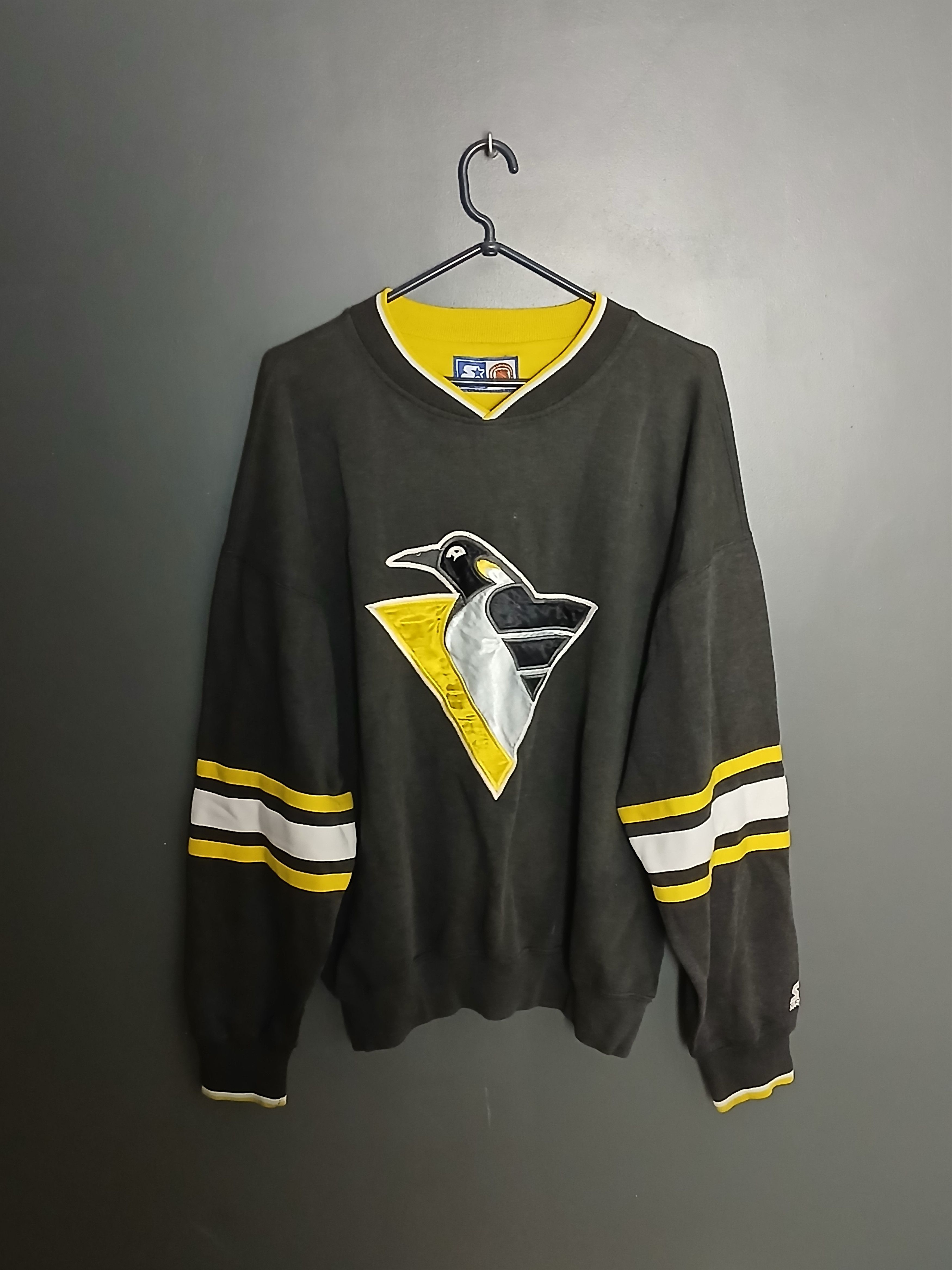 NHL × Starter × Vintage Vintage Starter NHL Pittsburgh Penguins Hockey Sweatshirt Size US XL / EU 56 / 4 - 1 Thumbnail
