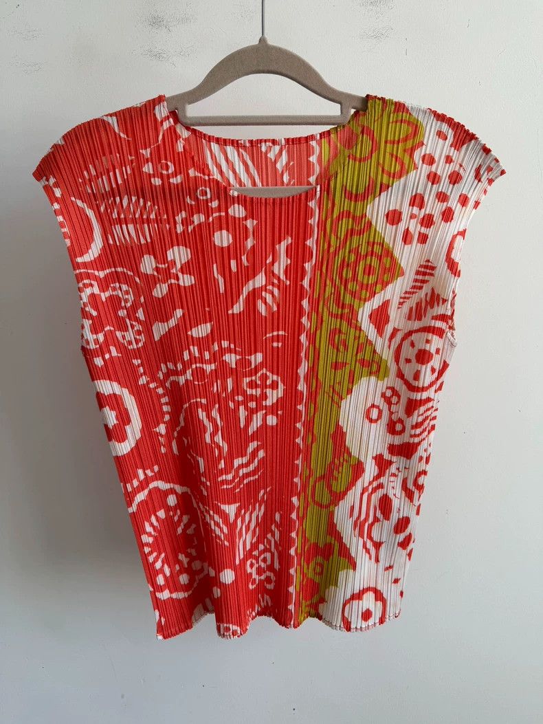 Issey Miyake issey miyake size:3 Window flower vest 2506-Nextarrow Size XXS / US 00 / IT 34 - 1 Thumbnail