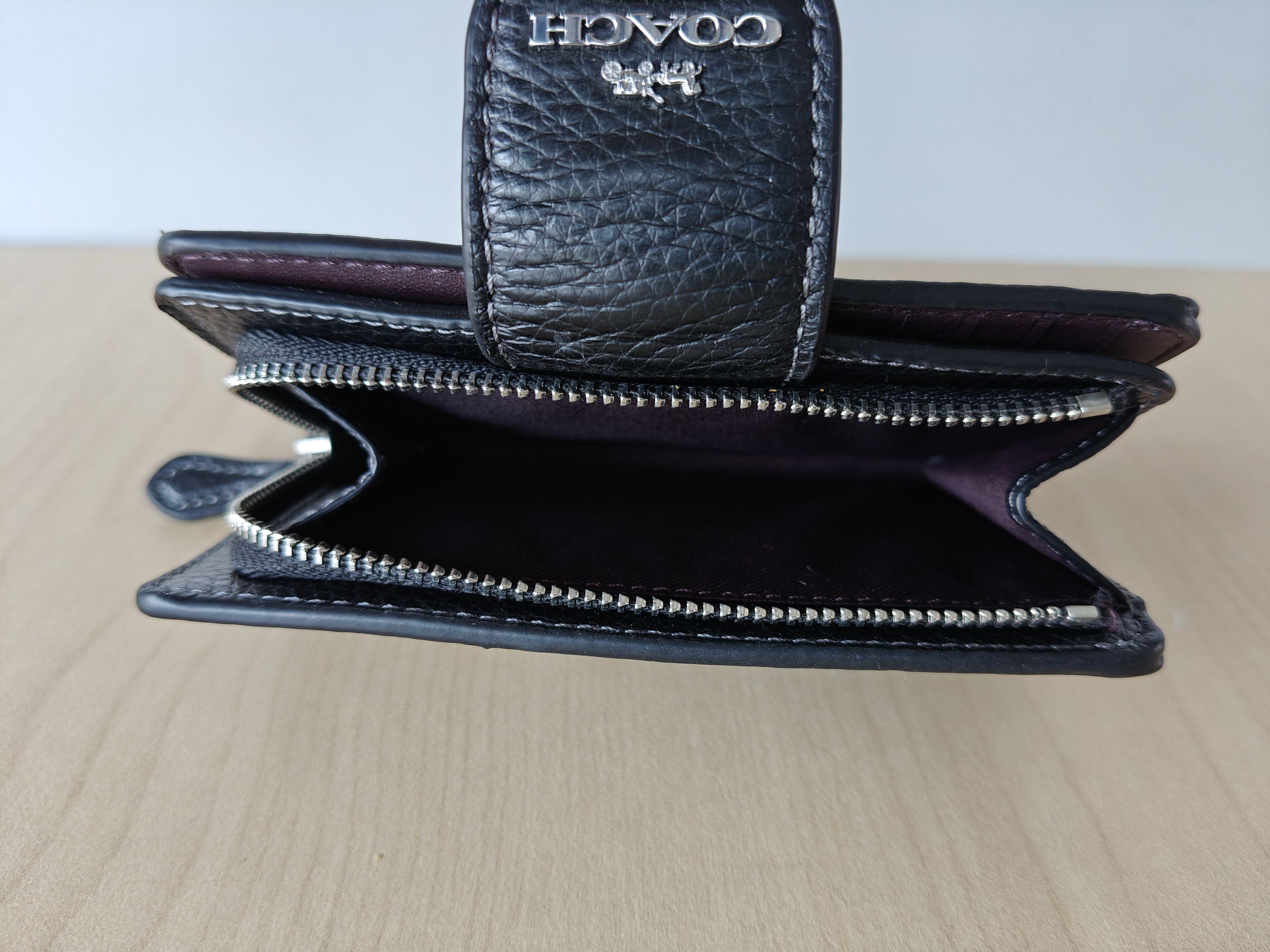 Coach Coach Medium Corner Zip Women's Wallet Free Shipping T/1003 Size ONE SIZE - 10 Thumbnail