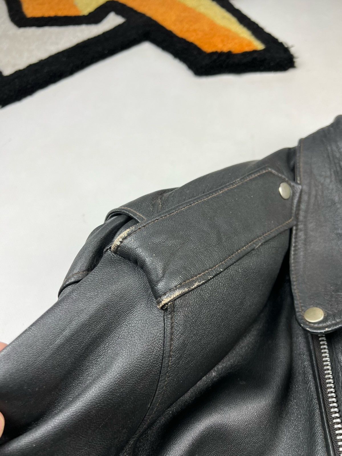 Vintage Vintage Perfecto Leather Jacket Distressed Size US XL / EU 56 / 4 - 15 Thumbnail