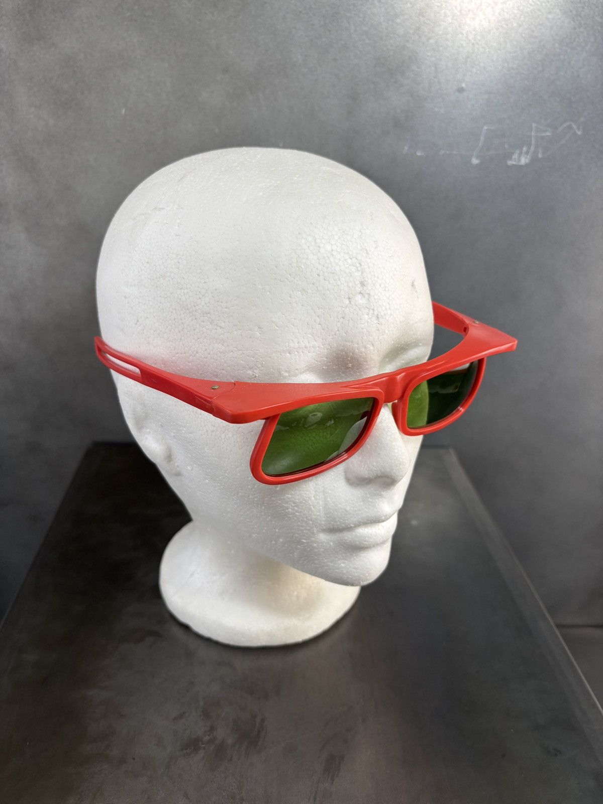 American Optical × Polaroid × Vintage 1950s American Optical Sunglasses True Vintage Polaroid 1951 Size ONE SIZE - 16 Thumbnail