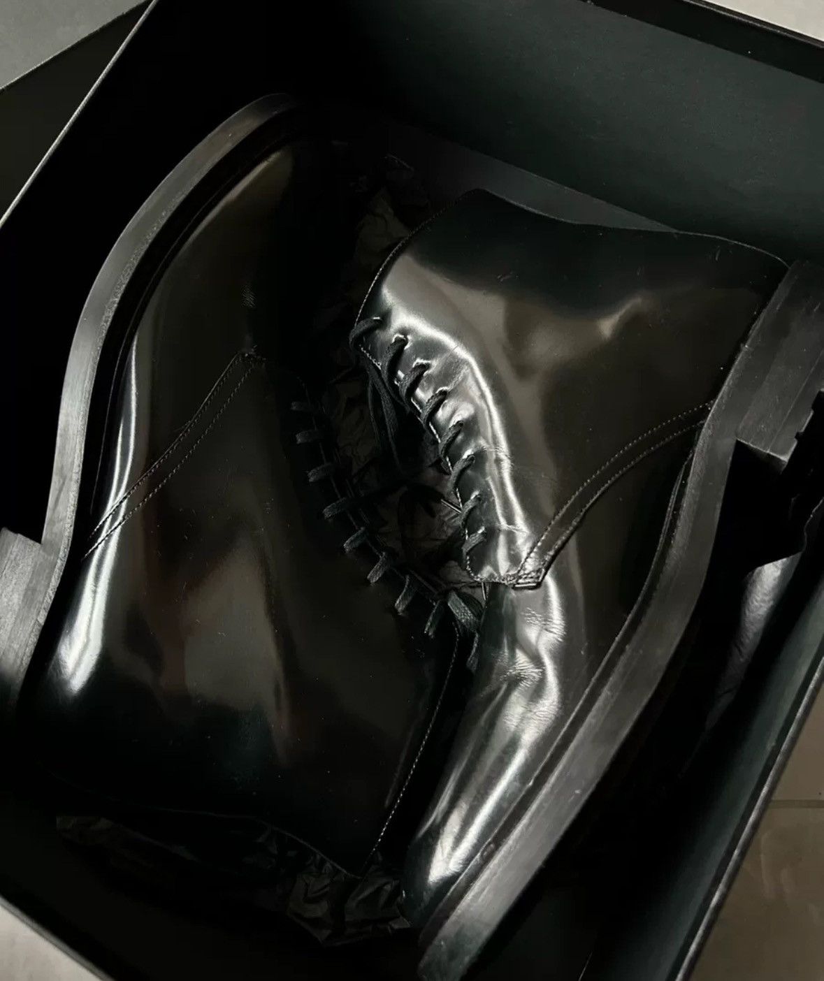 Saint Laurent Paris × Yves Saint Laurent Saint Laurent SLP patent leather high top leather shoes Size US 9 / EU 42 - 4 Thumbnail