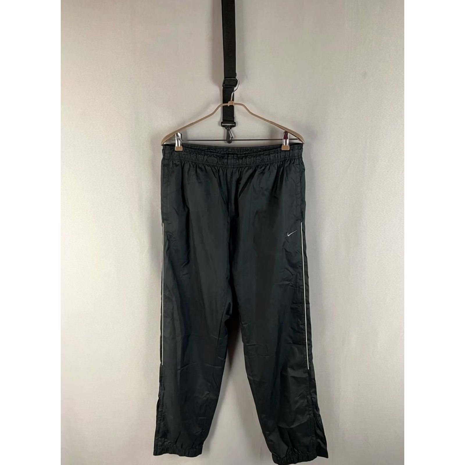 Nike Vintage Nike Pants Mens Size L Black Athletic Dept Track Elastic Waist Trouser Size US 33 - 2 Thumbnail