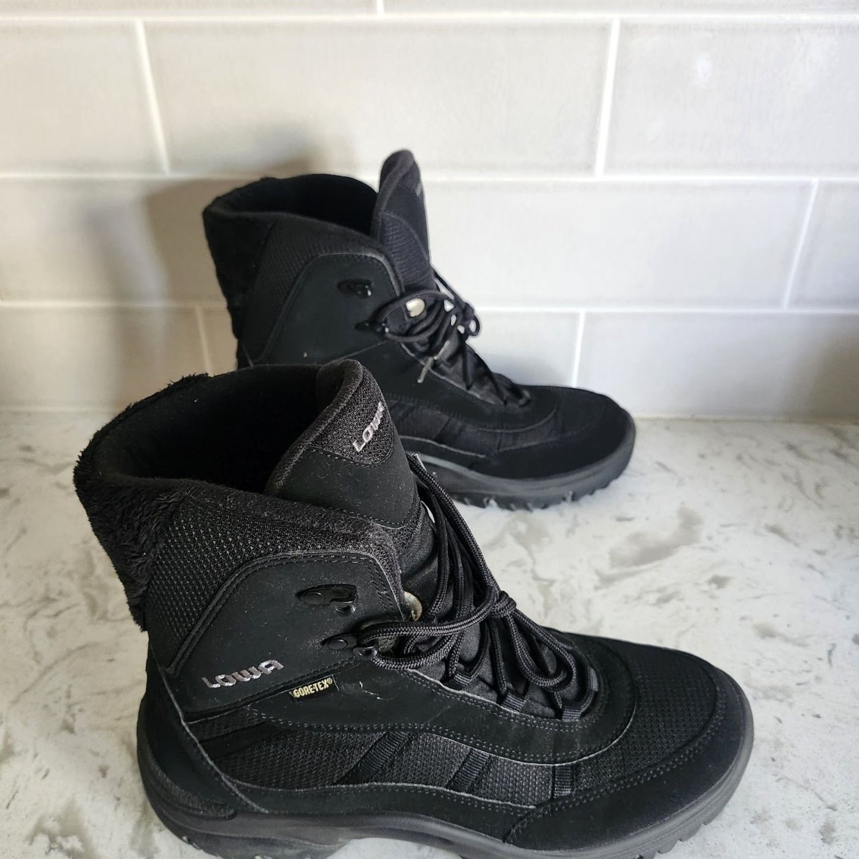 LOWA LOWA Trident II GTX WS Women's 10 Black GoreTex Winter Boots EU 42 Scarpe? Size US 10 / IT 40 - 5 Thumbnail