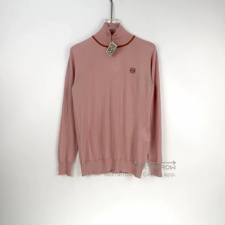 Loewe Loewe Pink embroidered logo cashmere crewneck sweater Size M / US 6-8 / IT 42-44 - 3 Thumbnail