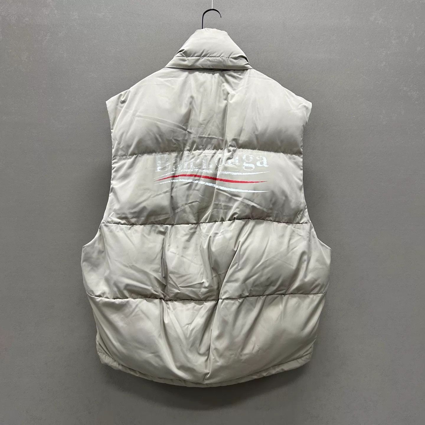 Balenciaga Balenciaga 95 New Hooded Down Vest Coca-Cola Print 34 Size XXS / US 00 / IT 34 - 2 Thumbnail