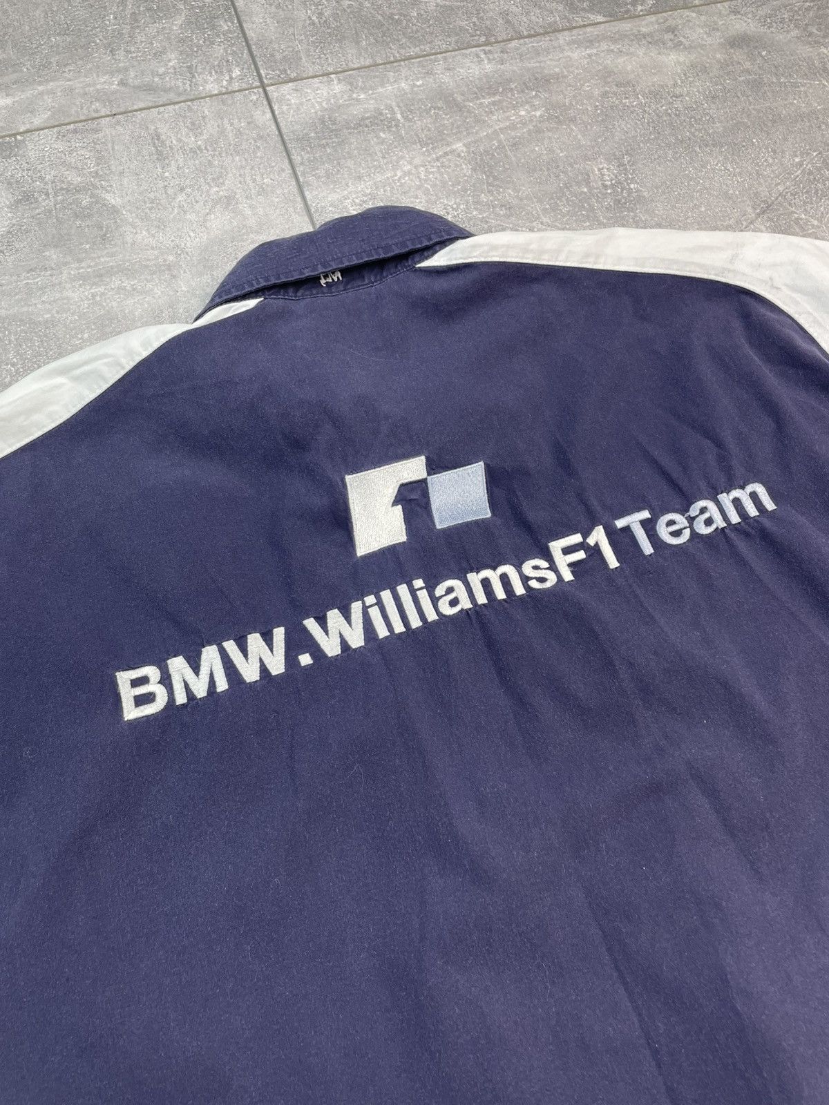 BMW × Formula 1 BMW Williams F1 Team Racing Short Shirt Bogner Vintage Size US L / EU 52-54 / 3 - 4 Thumbnail