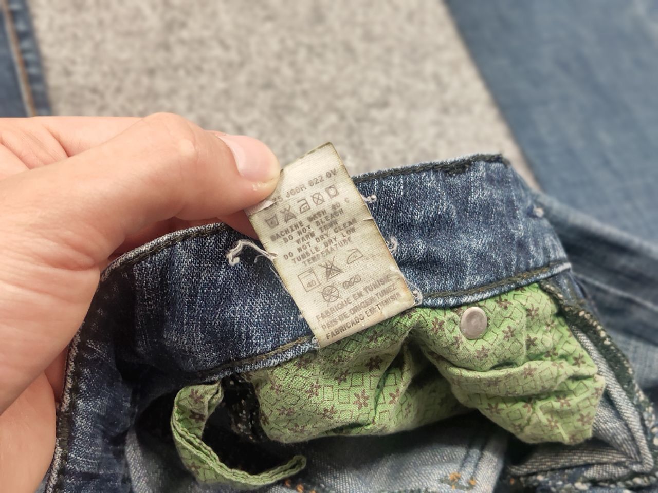 Miss Sixty Vintage Miss Sixty Logo Eden Faded Denim Jeans Y2K Style Size 24" / US 00 / IT 34 - 20 Thumbnail