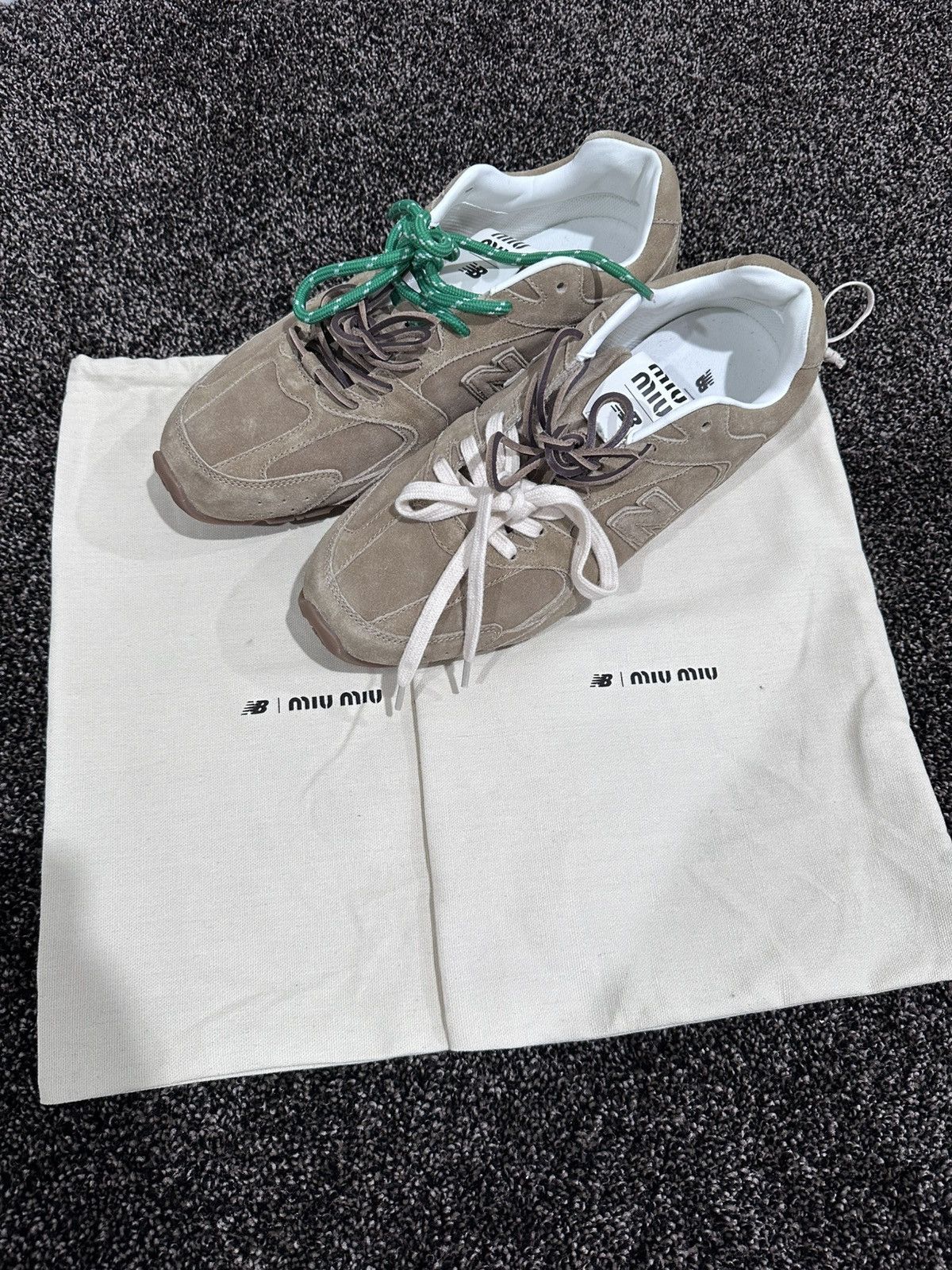 Miu Miu × New Balance Miu Miu x New Balance 530 SL Cinnamon Suede Sneakers Size US 11 / EU 44 - 11 Thumbnail