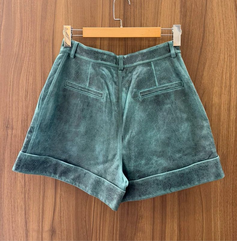 Chanel Chanel Leather shorts 2504-Nextarrow Size 26" / US 2 / IT 38 - 2 Thumbnail