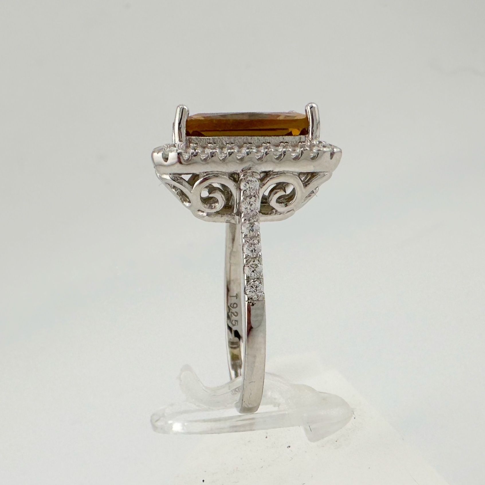 Other Elegant Emerald Cut Lab Created Sultanite Ring - Beautiful D Size ONE SIZE - 8 Thumbnail