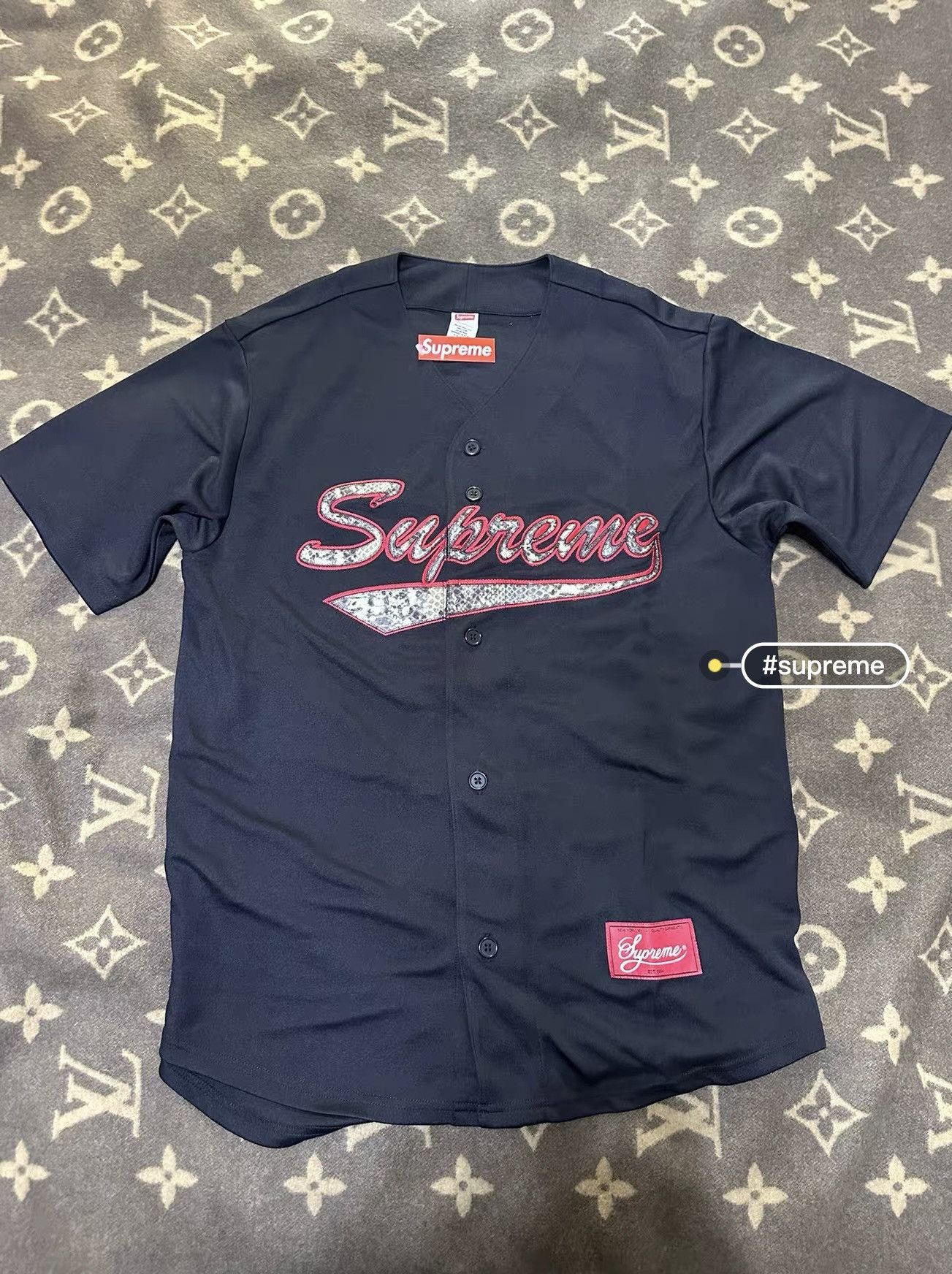 Supreme supreme snakeskin snake script logo baseball jersey shirt Size US M / EU 48-50 / 2 - 1 Thumbnail