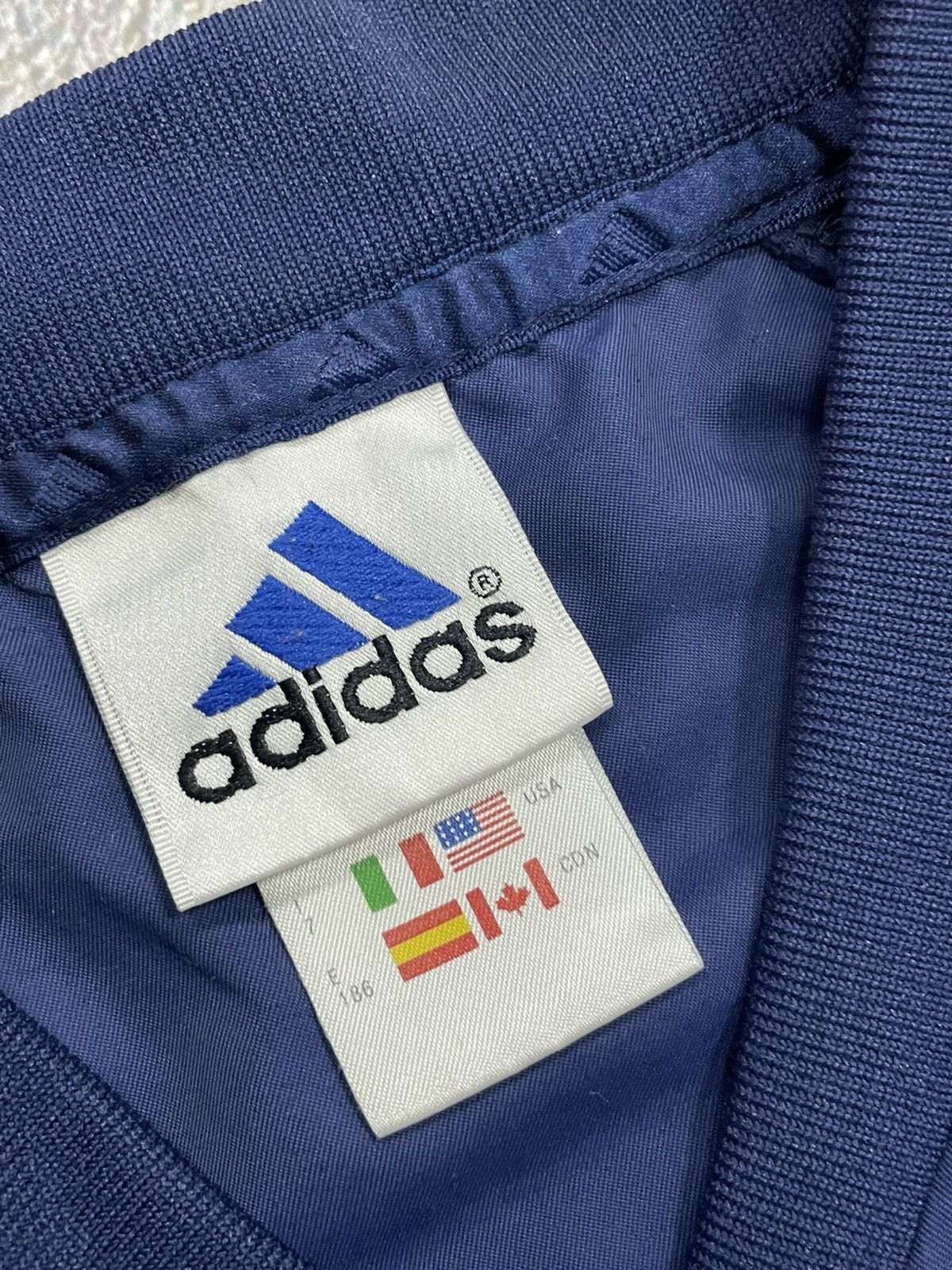 Adidas Vintage Adidas Center Logo Nylon Drill Sweatshirt Size US XL / EU 56 / 4 - 5 Thumbnail