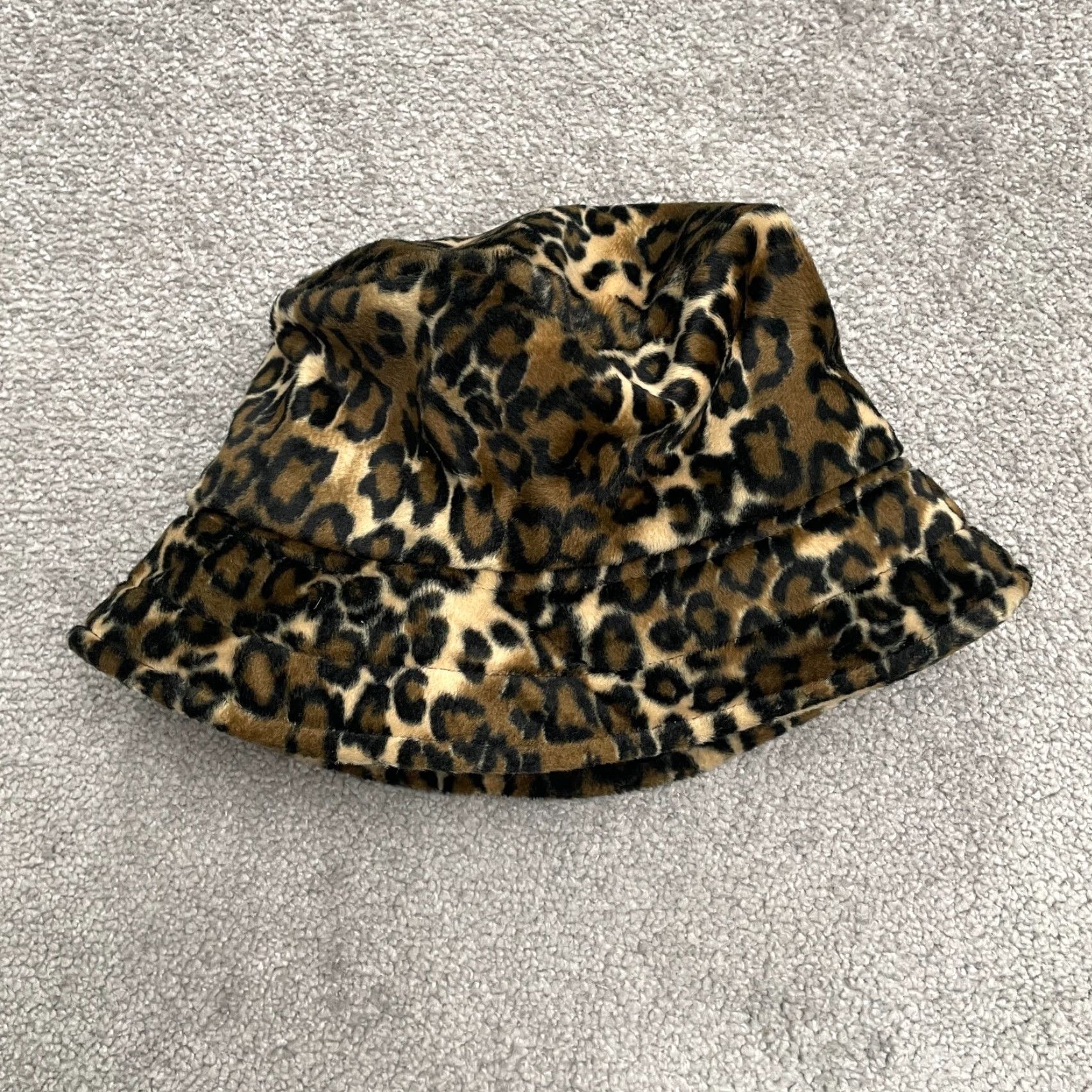 Vintage Unbranded Soft Plush Bucket Hat Women One Size Brown Leopard Animal Print Casual Size ONE SIZE - 2 Thumbnail