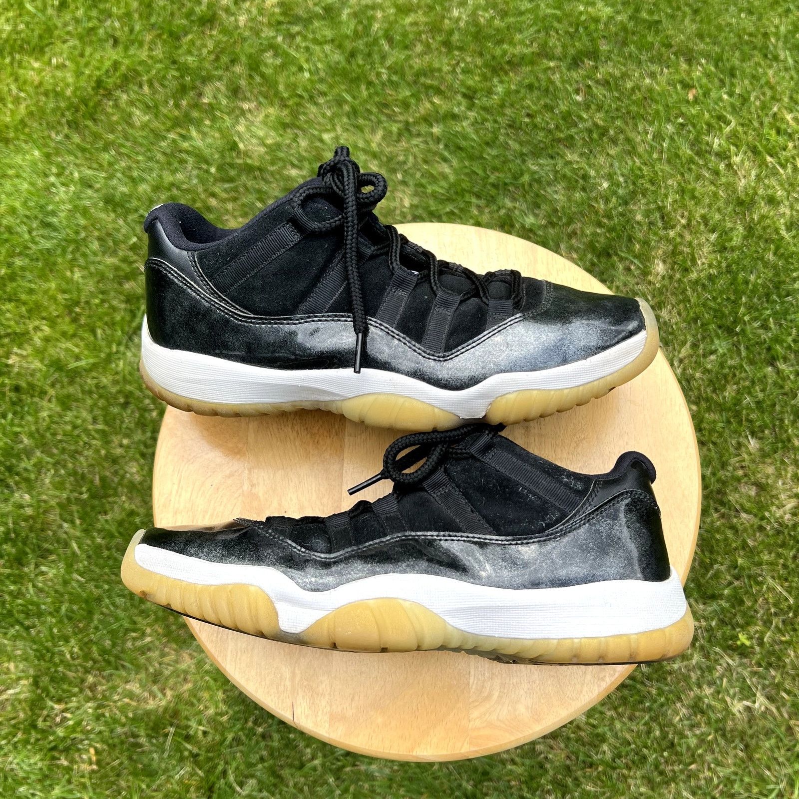Jordan Brand × Nike Nike Air Jordan 11 Retro Low Barons Men's Shoes - Size 8 Size US 8 / EU 41 - 3 Thumbnail