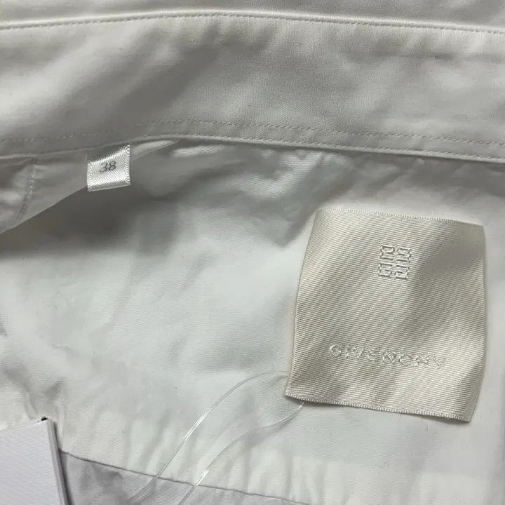 Givenchy Givenchy Givenchy White Long Sleeve ButtonUp Shirt -2507 Size US M / EU 48-50 / 2 - 4 Thumbnail