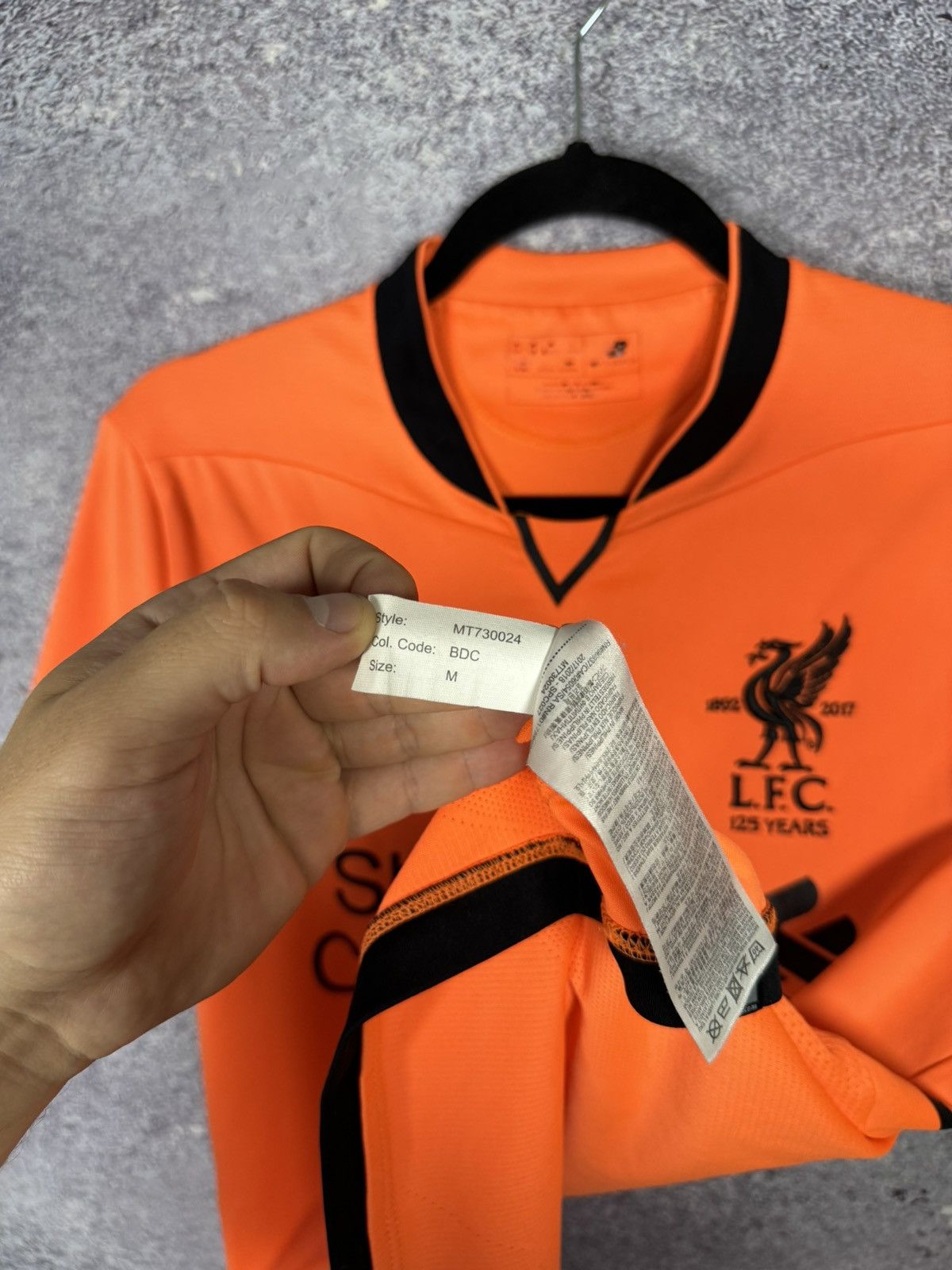 New Balance × Vintage Vintage Liverpool 2017/18 Third New Balance Soccer Jersey Size US M / EU 48-50 / 2 - 16 Thumbnail