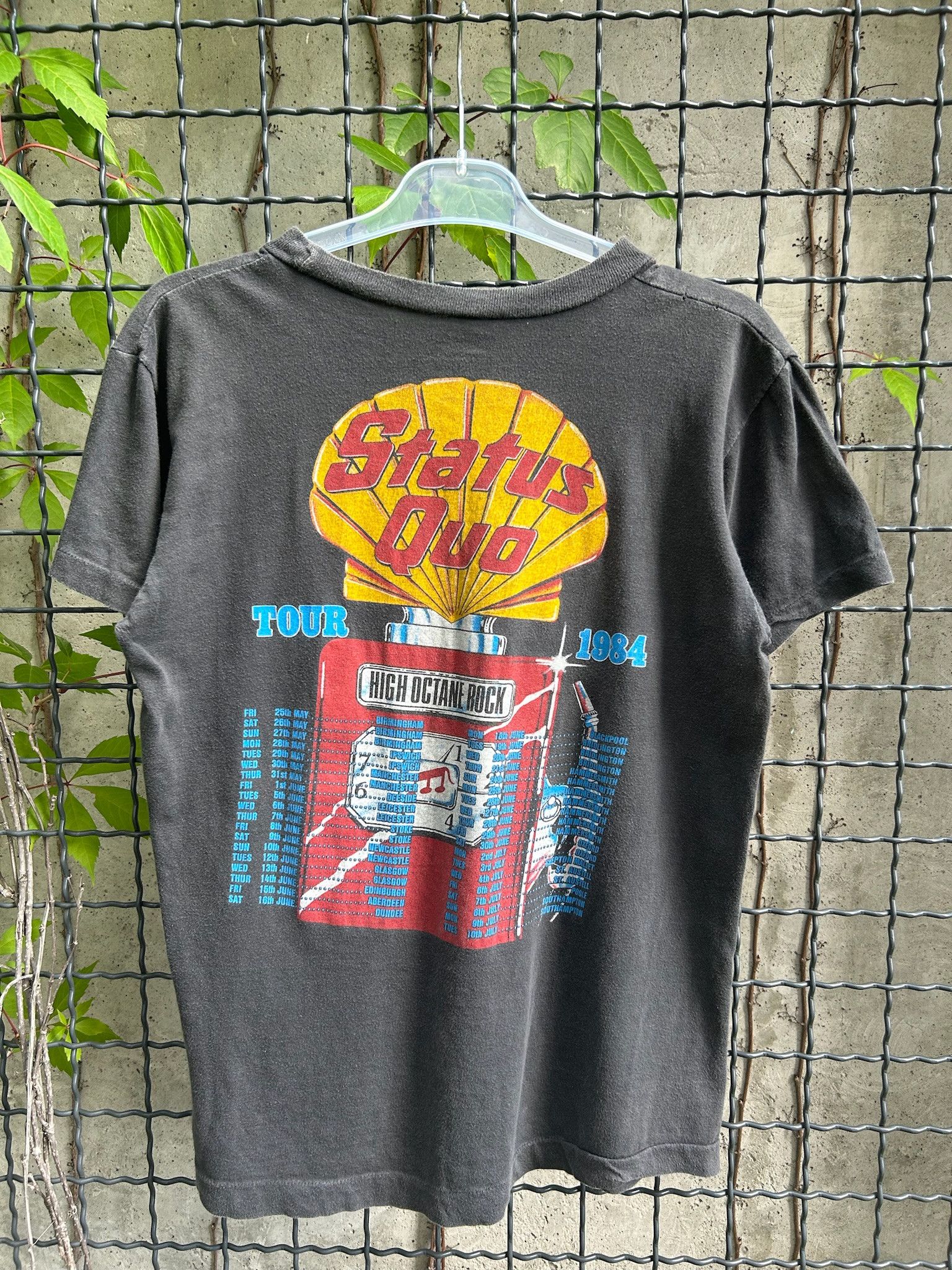 Band Tees Vintage 1984 Status Quo End Of The Road Tour T-shirt Size US M / EU 48-50 / 2 - 13 Thumbnail