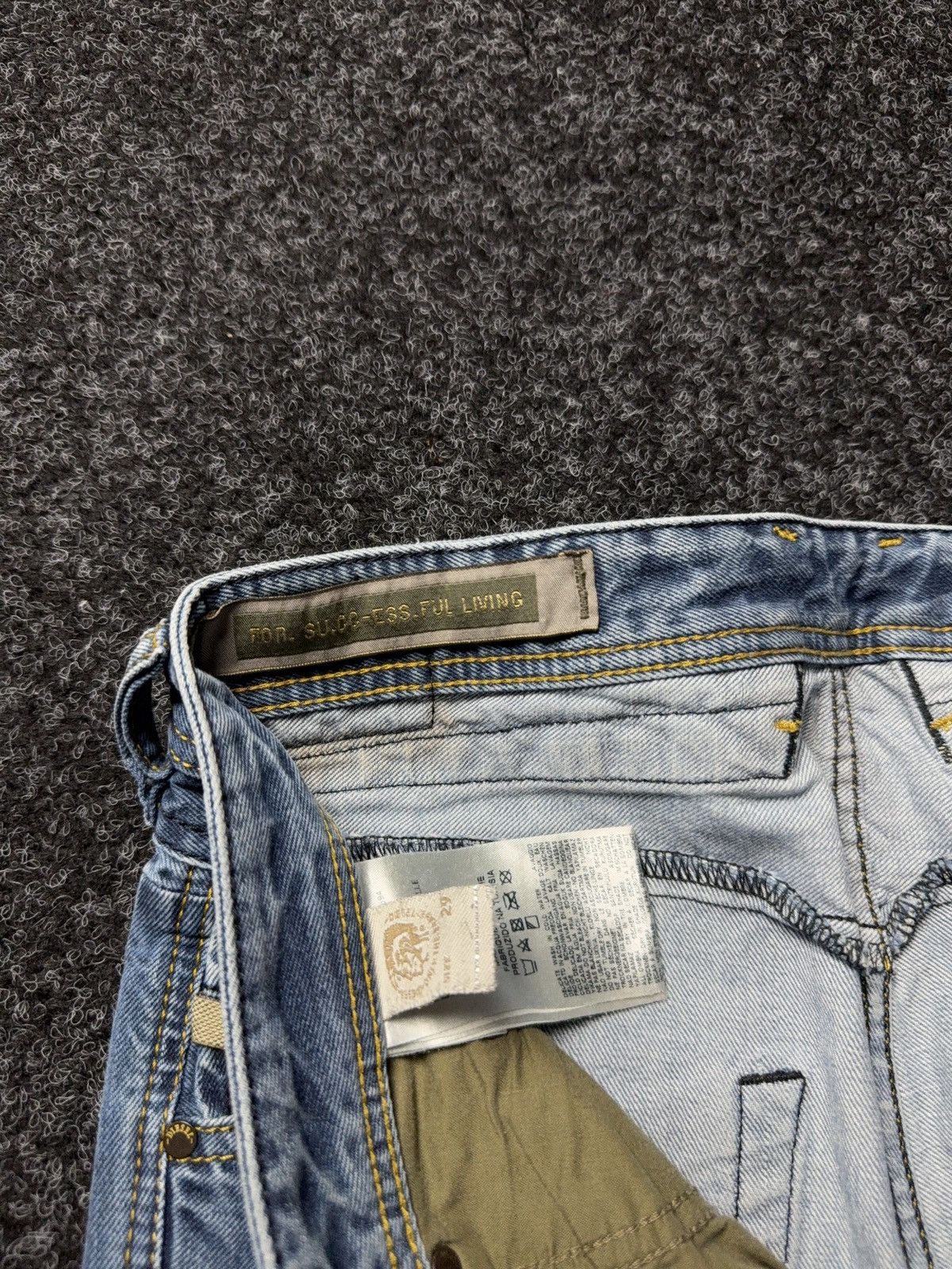 Diesel Luxury 00s Y2K Diesel Belther Straight Punk Rock Denim Jeans Size US 29 - 11 Thumbnail